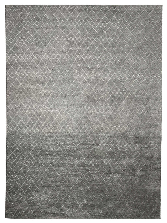 Artisan Marion Ivory Nickle Contemporary Knotted Rug