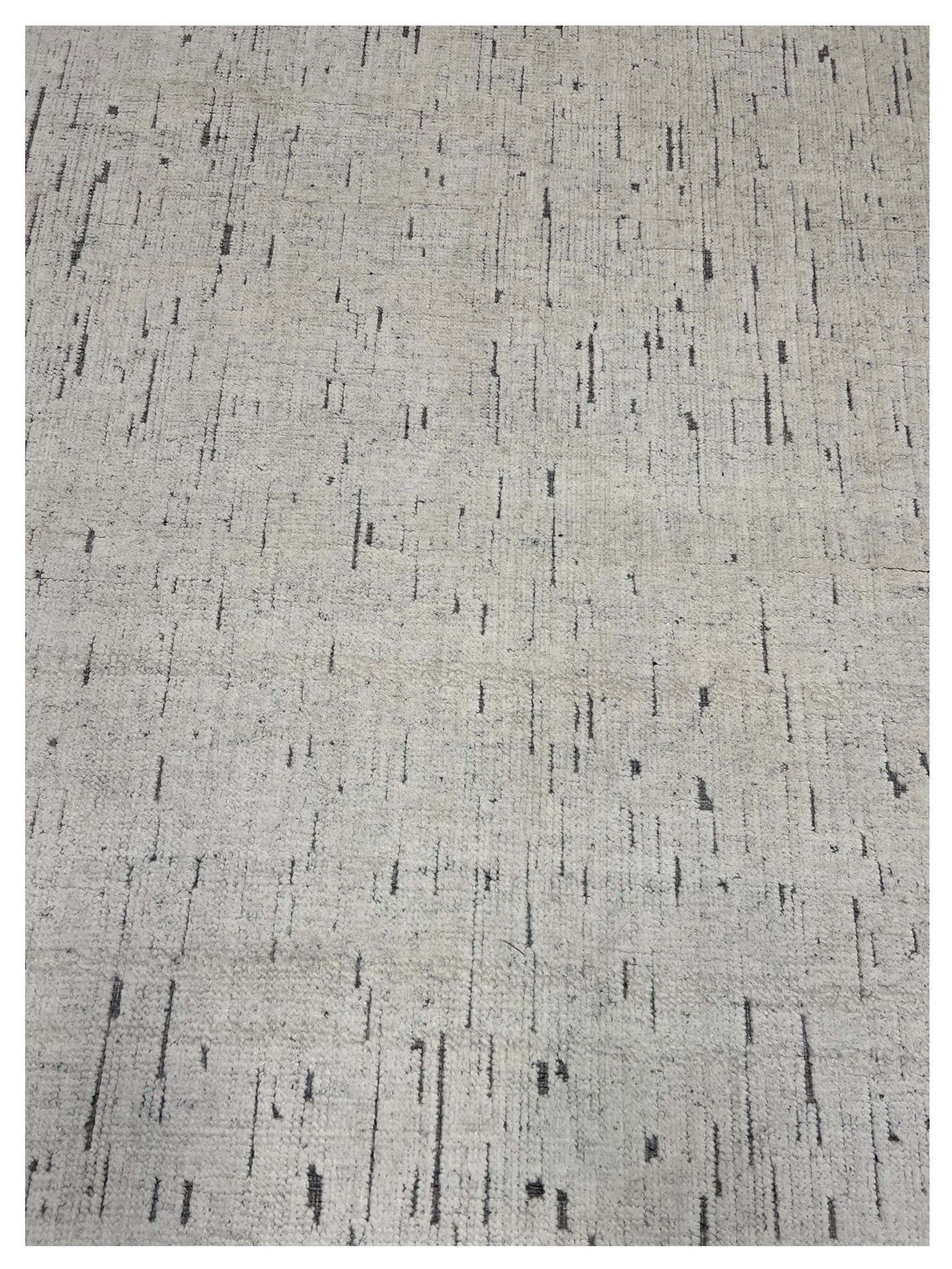 Artisan Marion Ivory Contemporary Knotted Rug