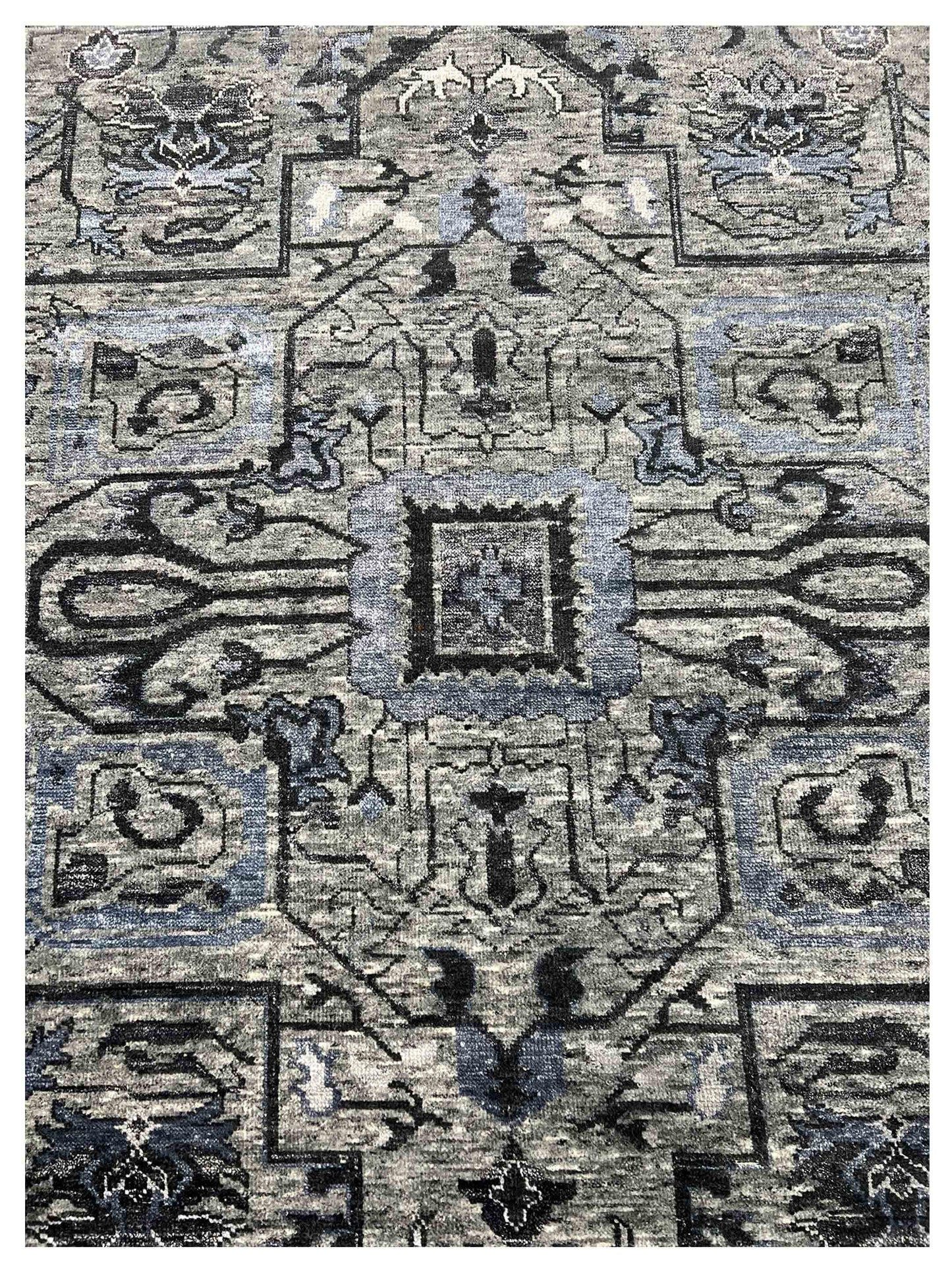 Artisan Nova Grey Iron Contemporary Knotted Rug