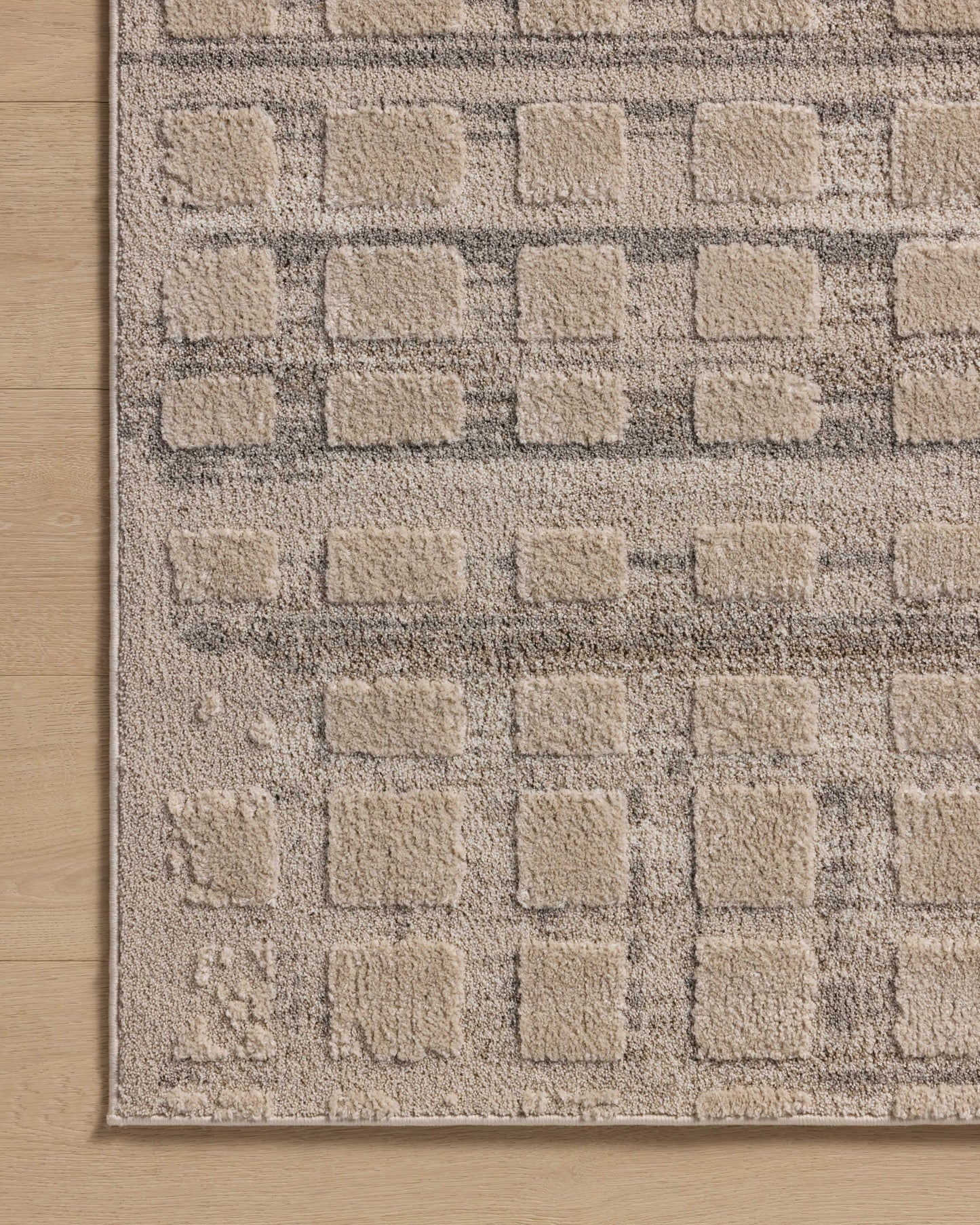 Amber Lewis x Loloi Monty   Pebble Beige Contemporary