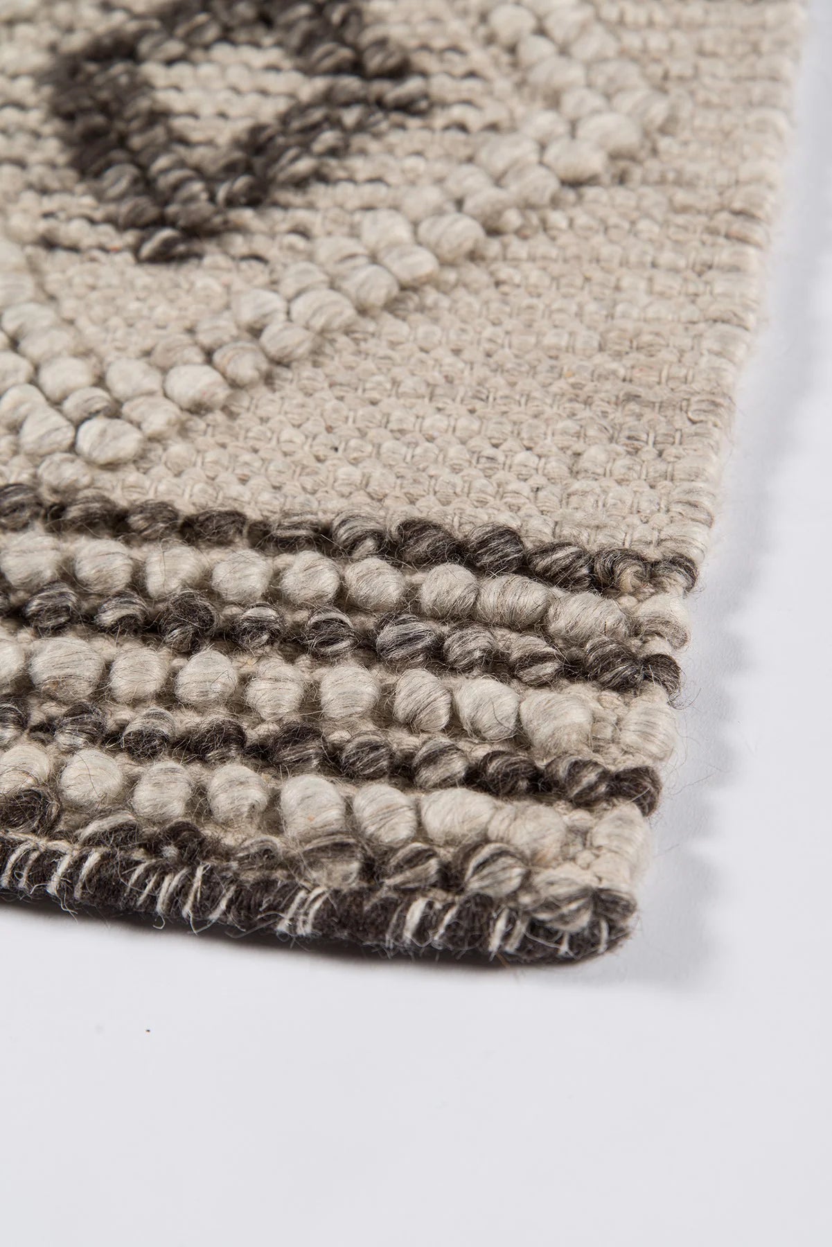 Momeni Andes AND-6 Beige Contemporary Hand Woven Rug