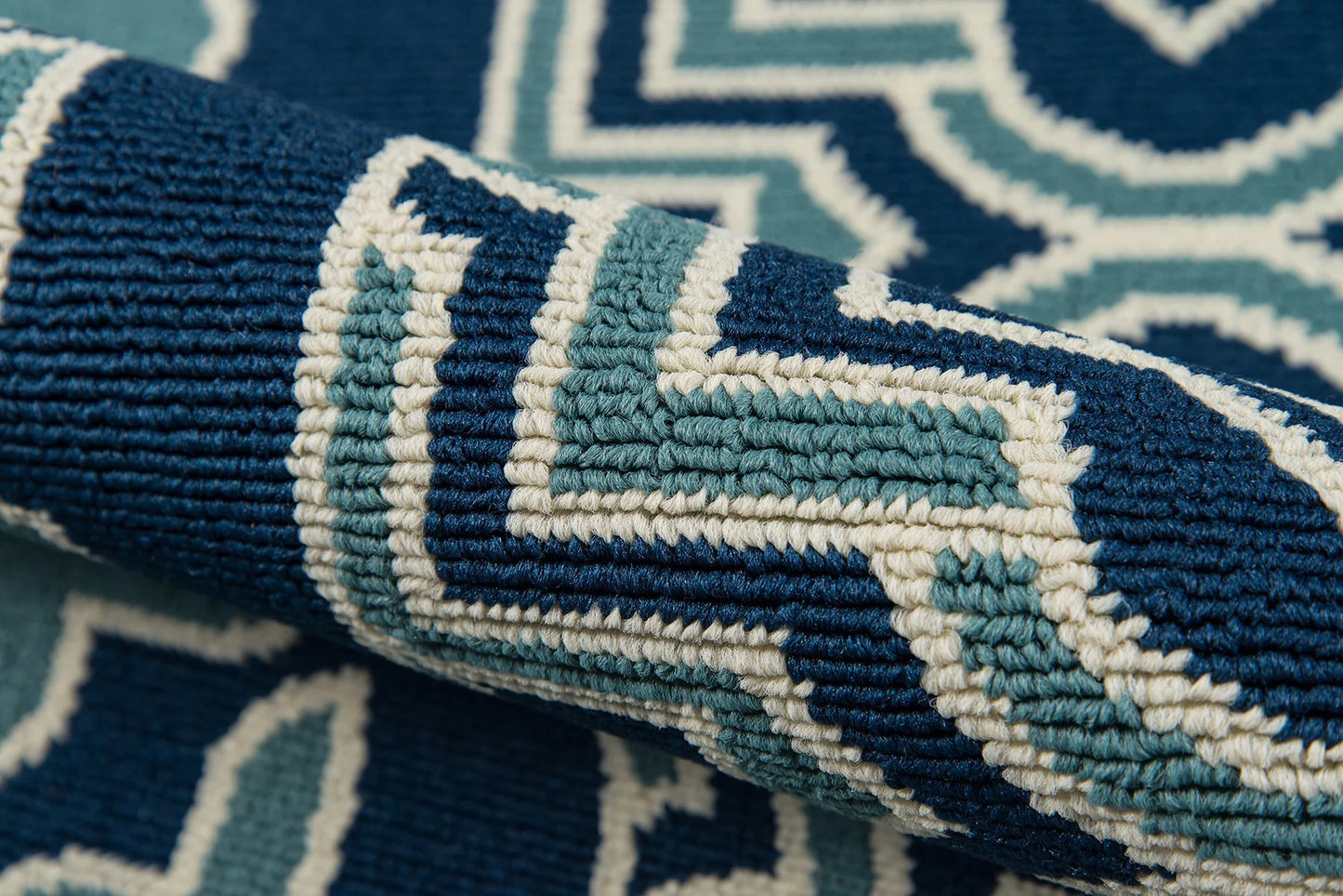 Momeni Baja BAJ21 Blue Contemporary Machine Made Rug