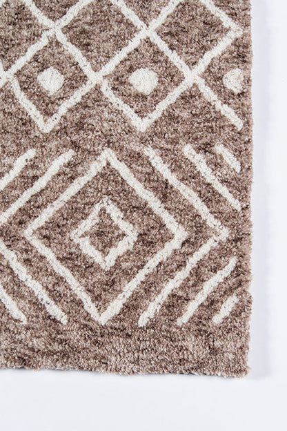 Momeni Margaux MGX-7 Taupe Contemporary Table Tufted Rug