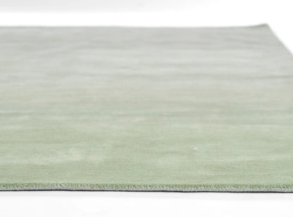 Momeni Ombre OMB-1 Green Contemporary Hand Loomed Rug