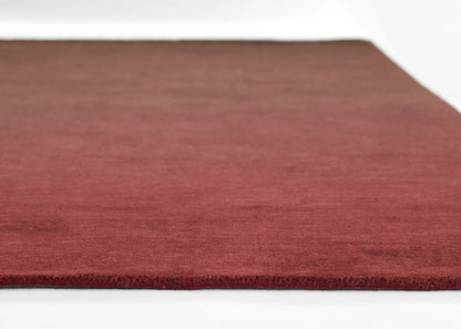 Momeni Ombre OMB-1 Wine Contemporary Hand Loomed Rug