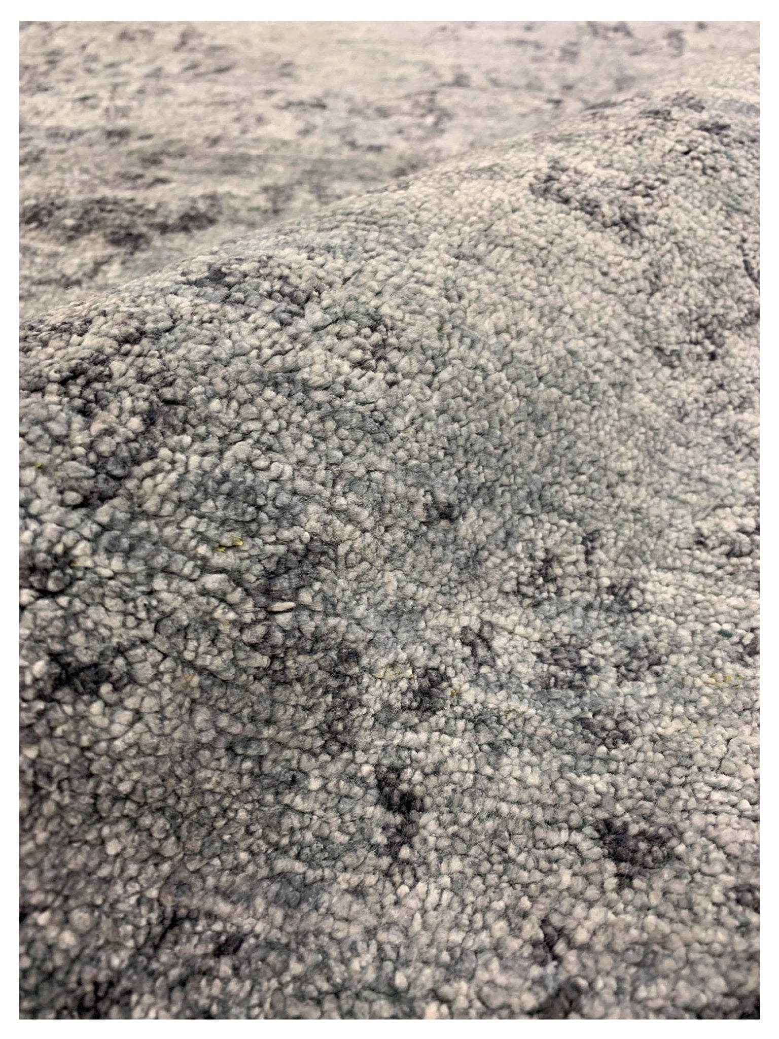 Artisan Samantha Grey Transitional Knotted Rug - Rugs - Artisan - Atlanta Designer Rugs