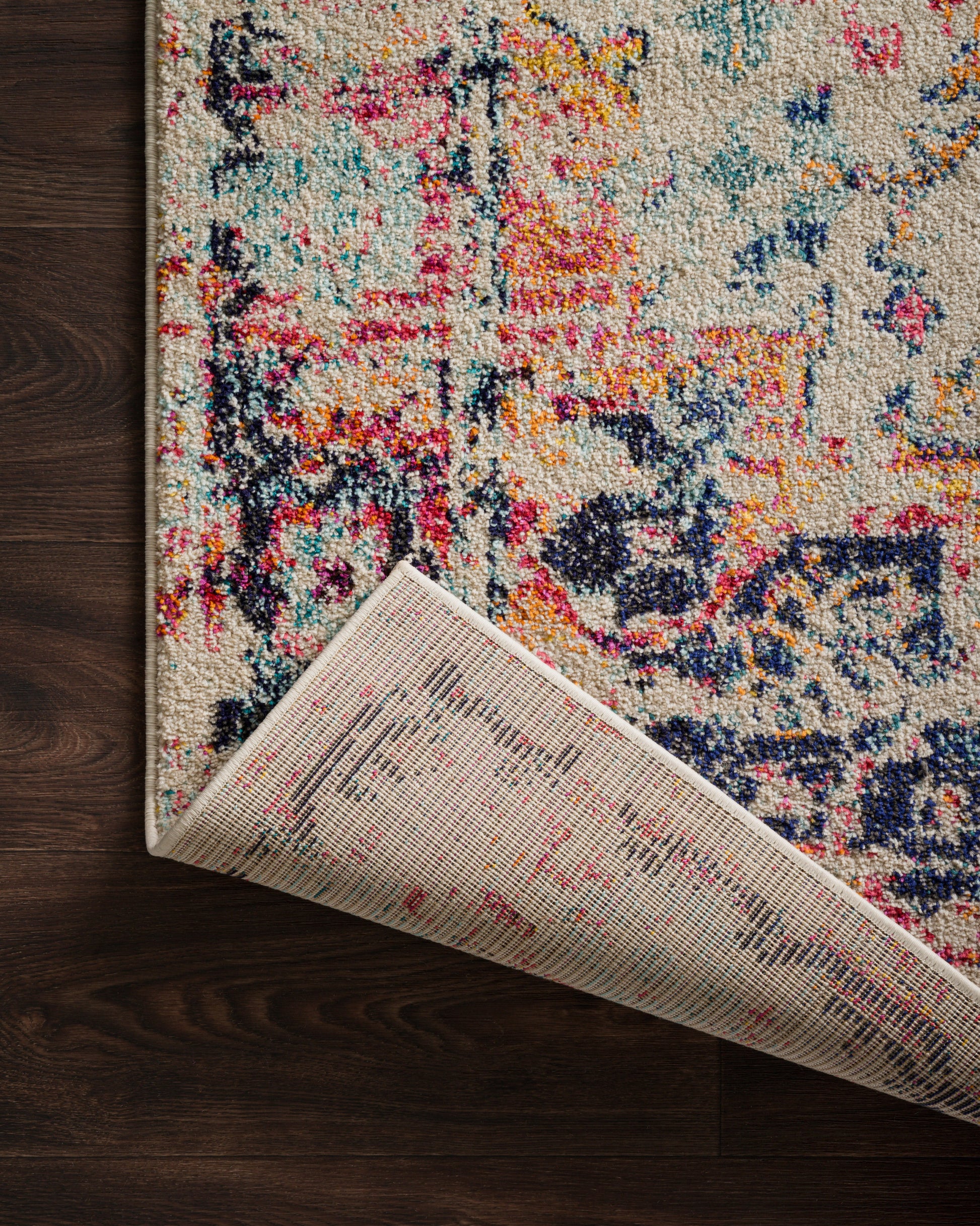 Loloi Nadia  Ivory Fiesta Contemporary