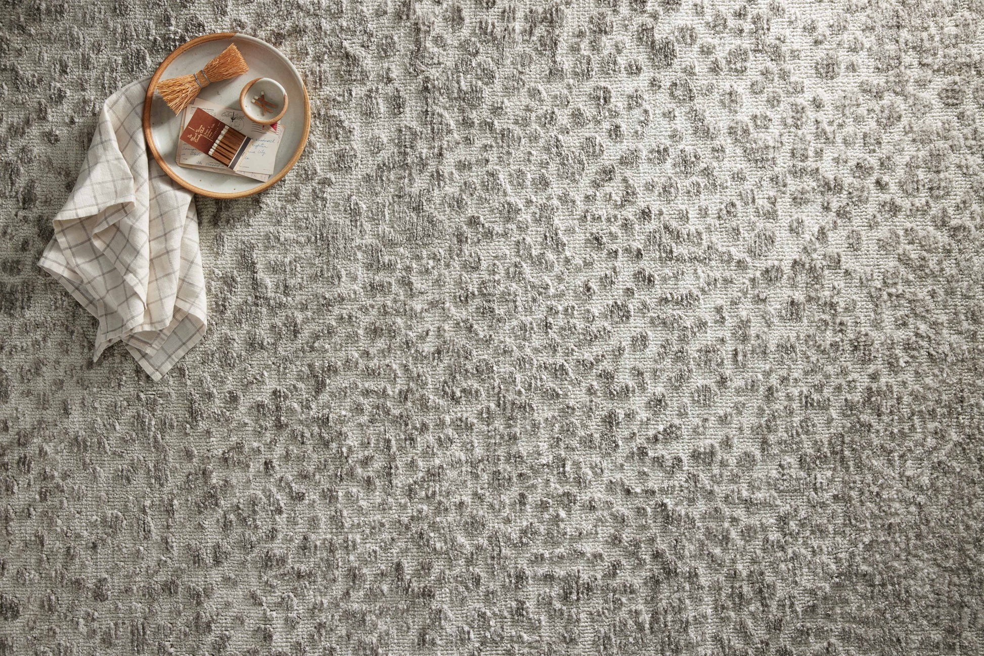 Loloi II Neda  Silver Ivory Transitional