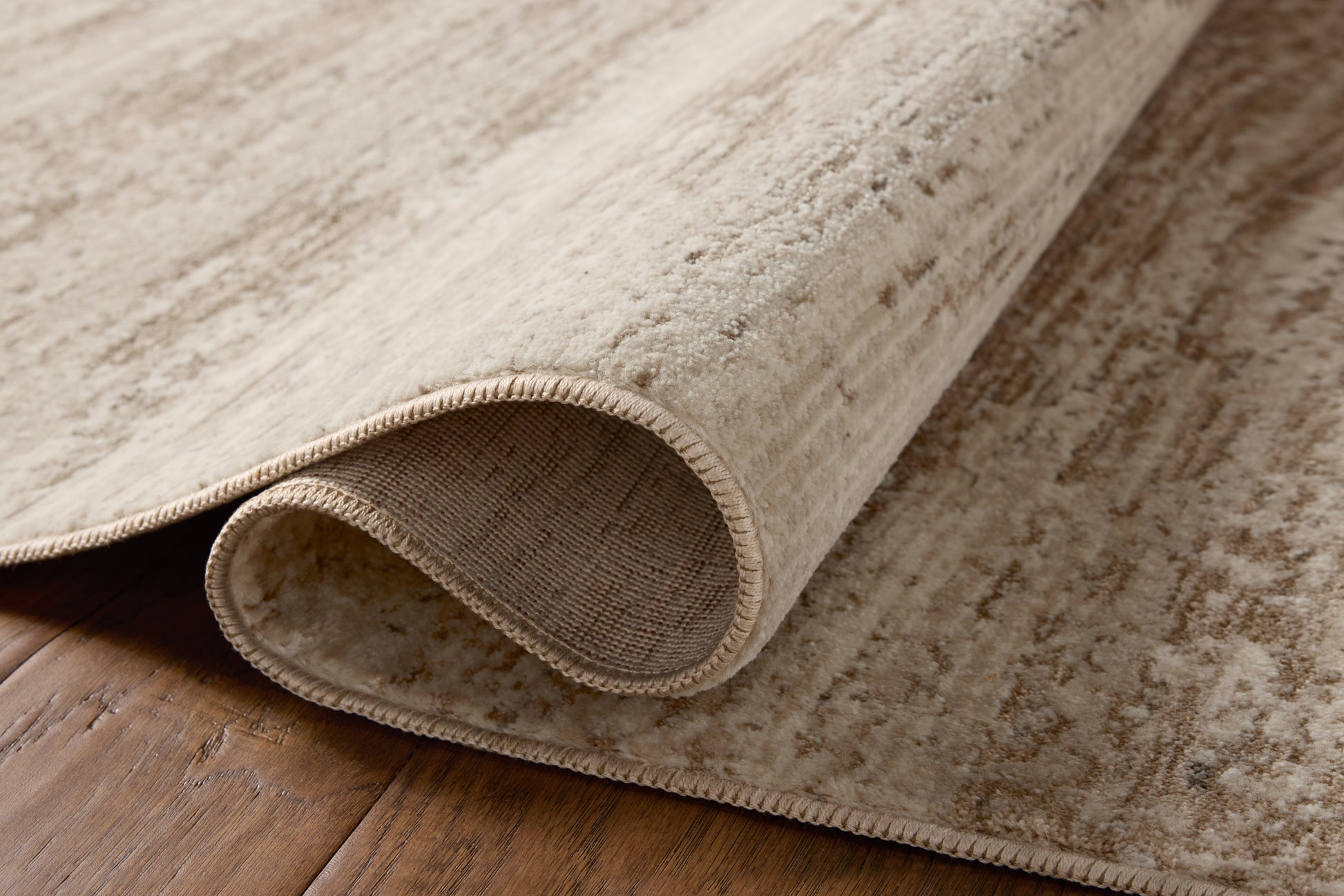Loloi Nellie  Ivory Pebble Contemporary