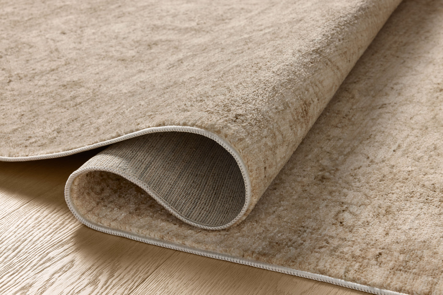Loloi Newman  Taupe Bone Traditional
