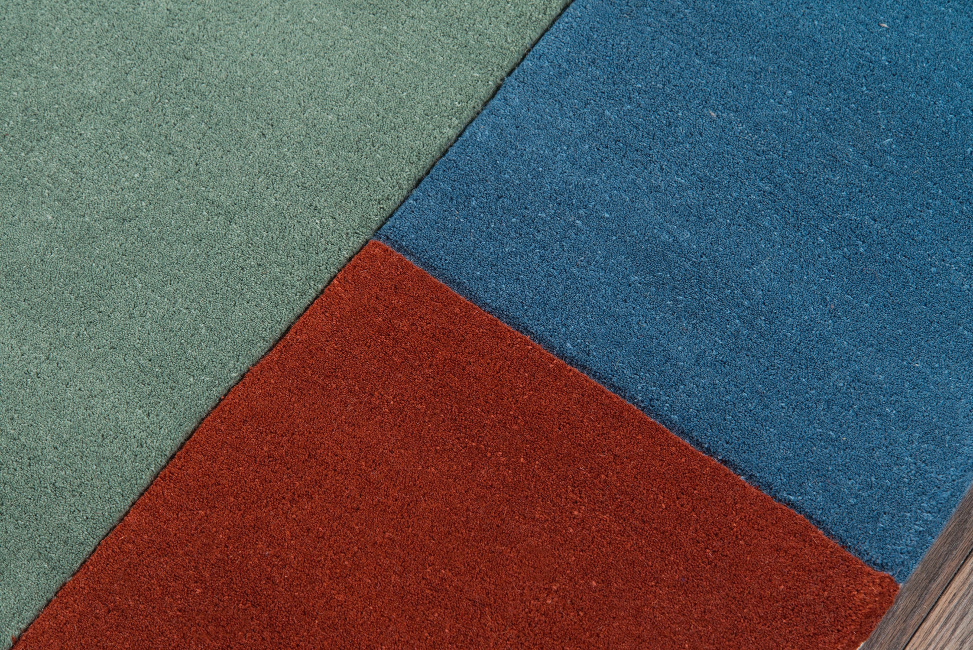 Momeni New Wave  Multi  Contemporary