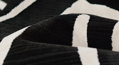 Momeni Noho  Black  Contemporary