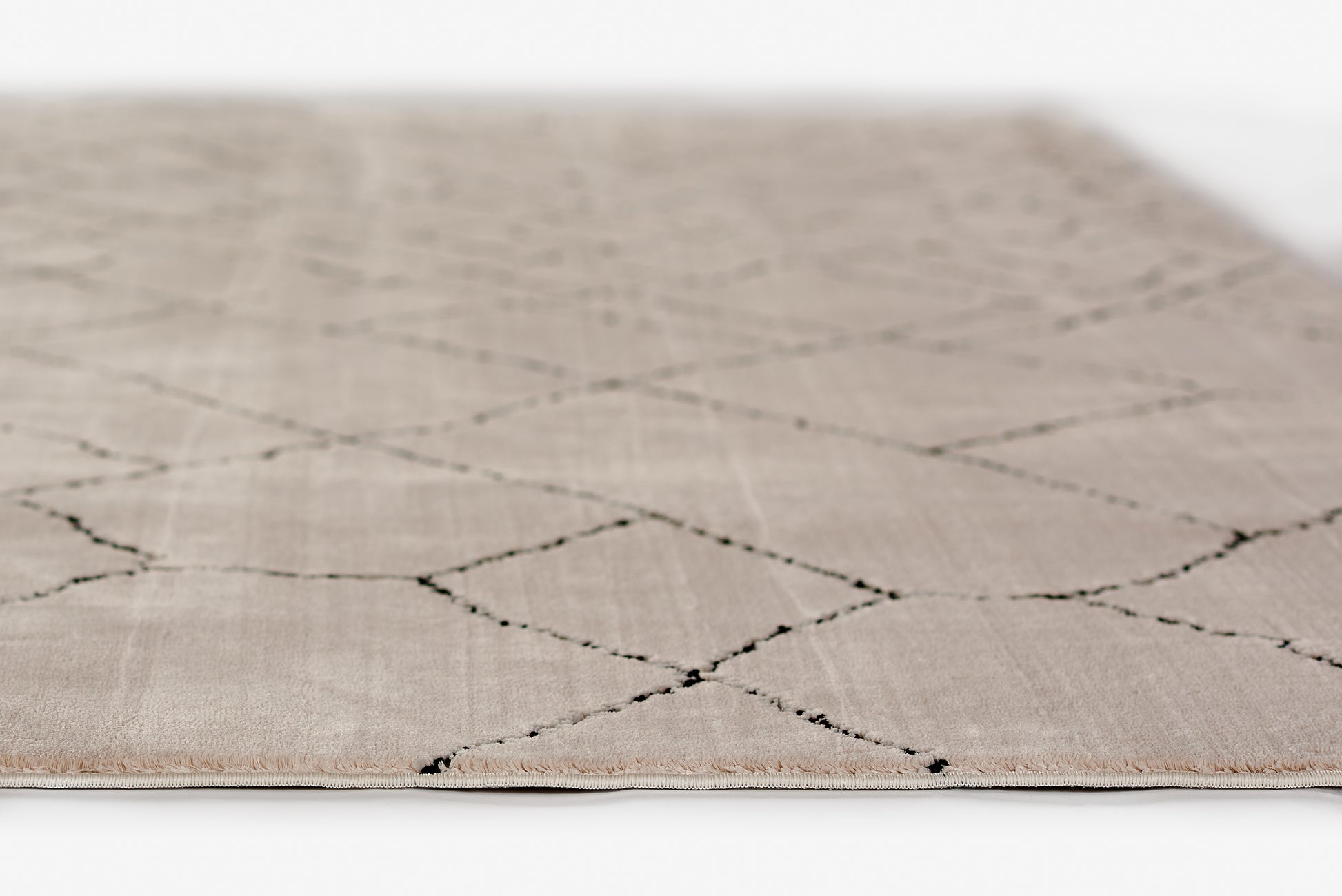 Momeni Noho  Ivory  Contemporary