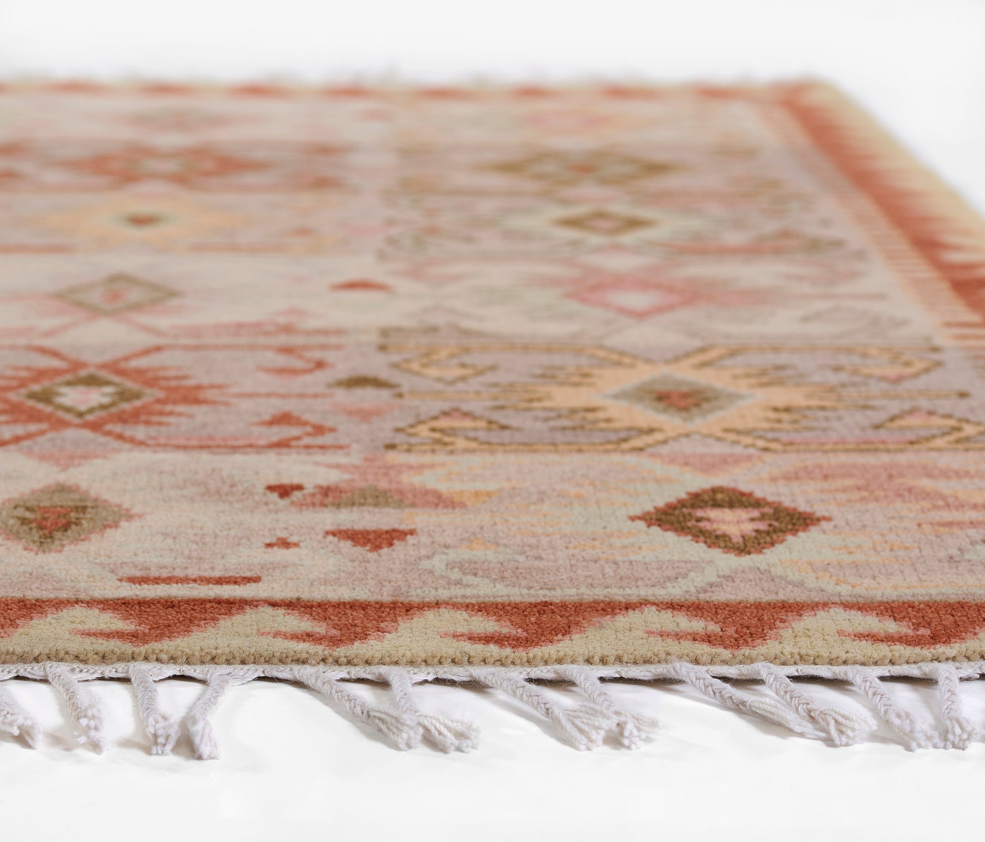 Momeni Nomad  Rust  Traditional