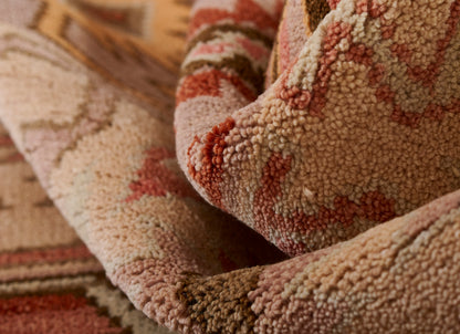 Momeni Nomad  Rust  Traditional