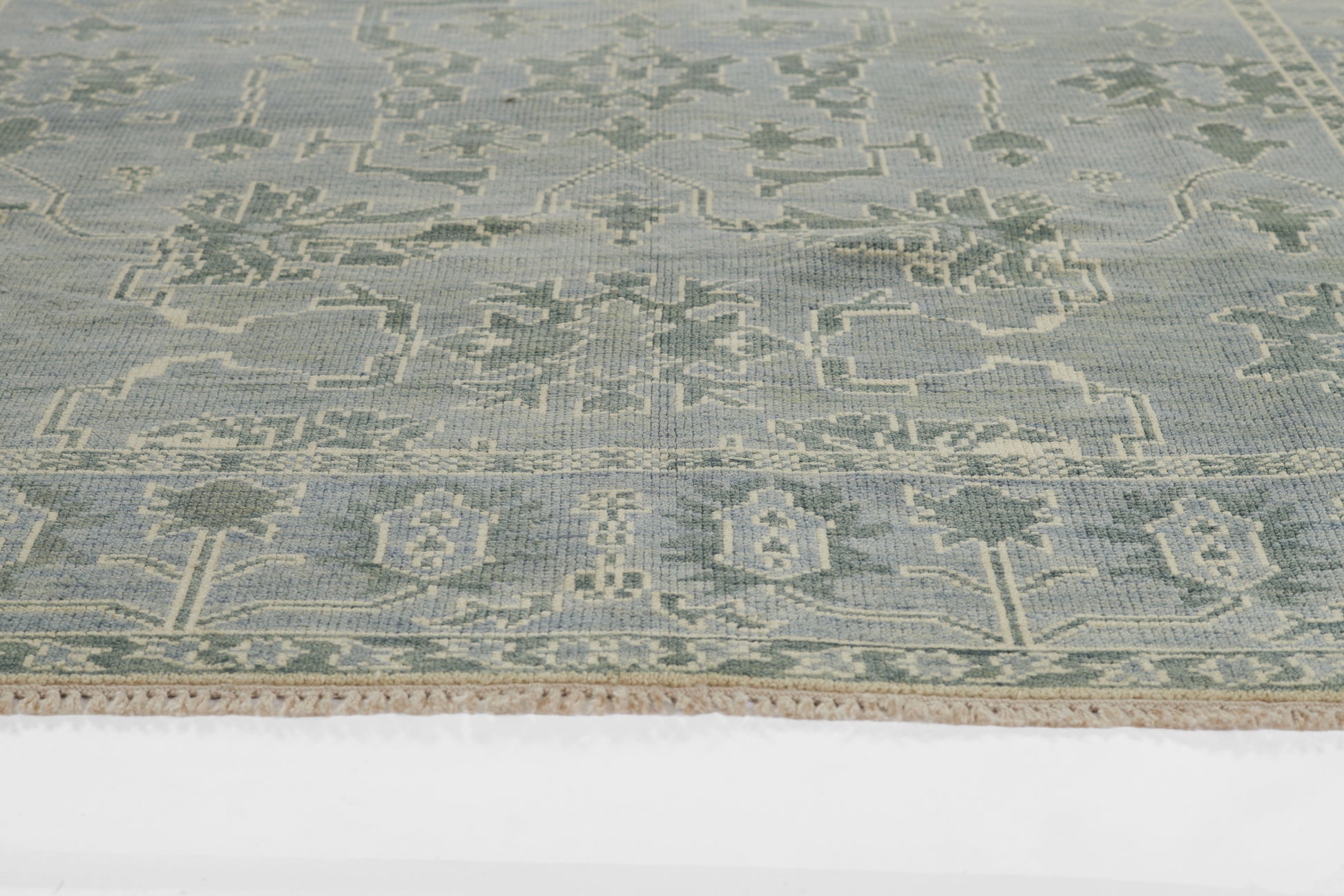 Momeni Nomad  Blue  Traditional