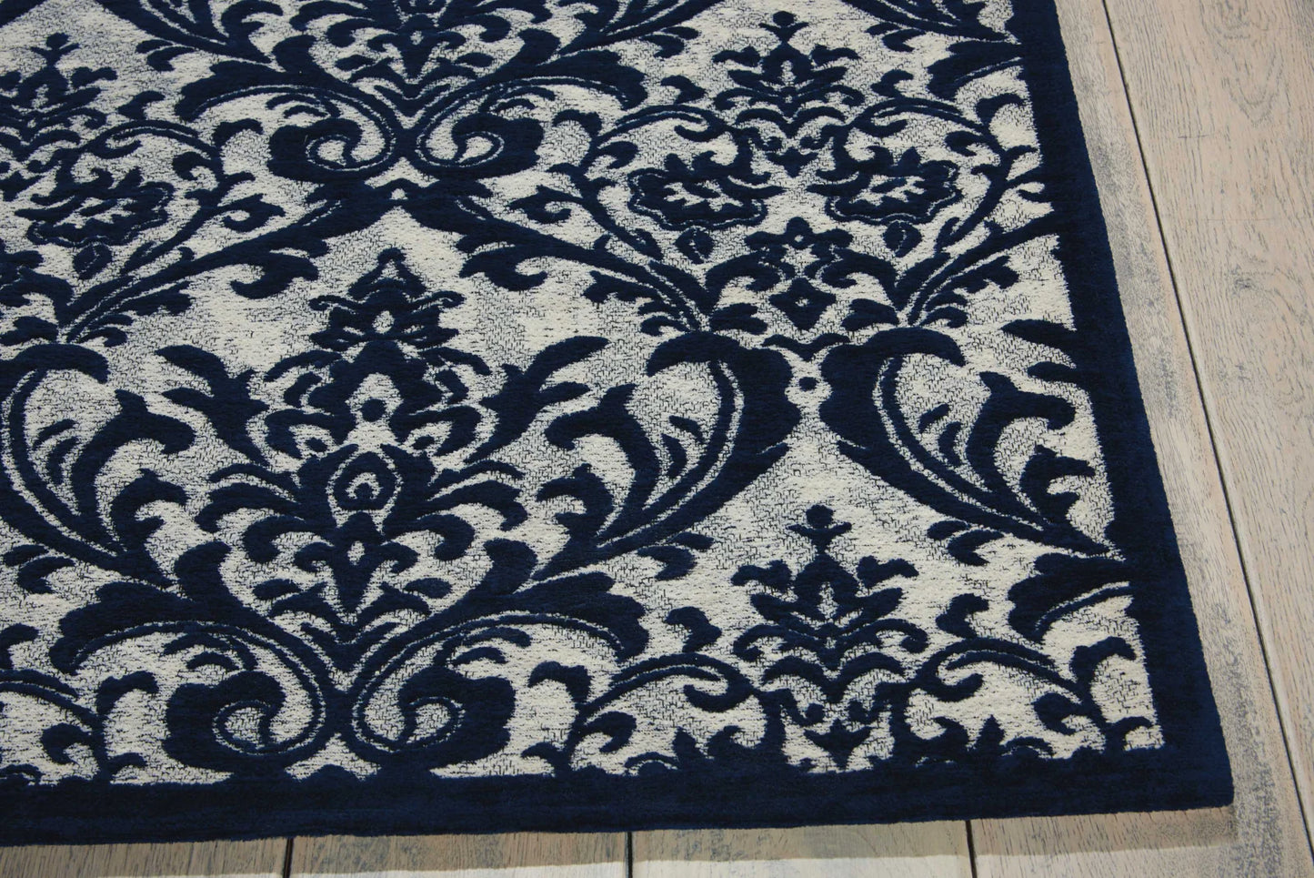Nourison Home Damask DAS02 Ivory Navy Traditional Power-loomed Rug