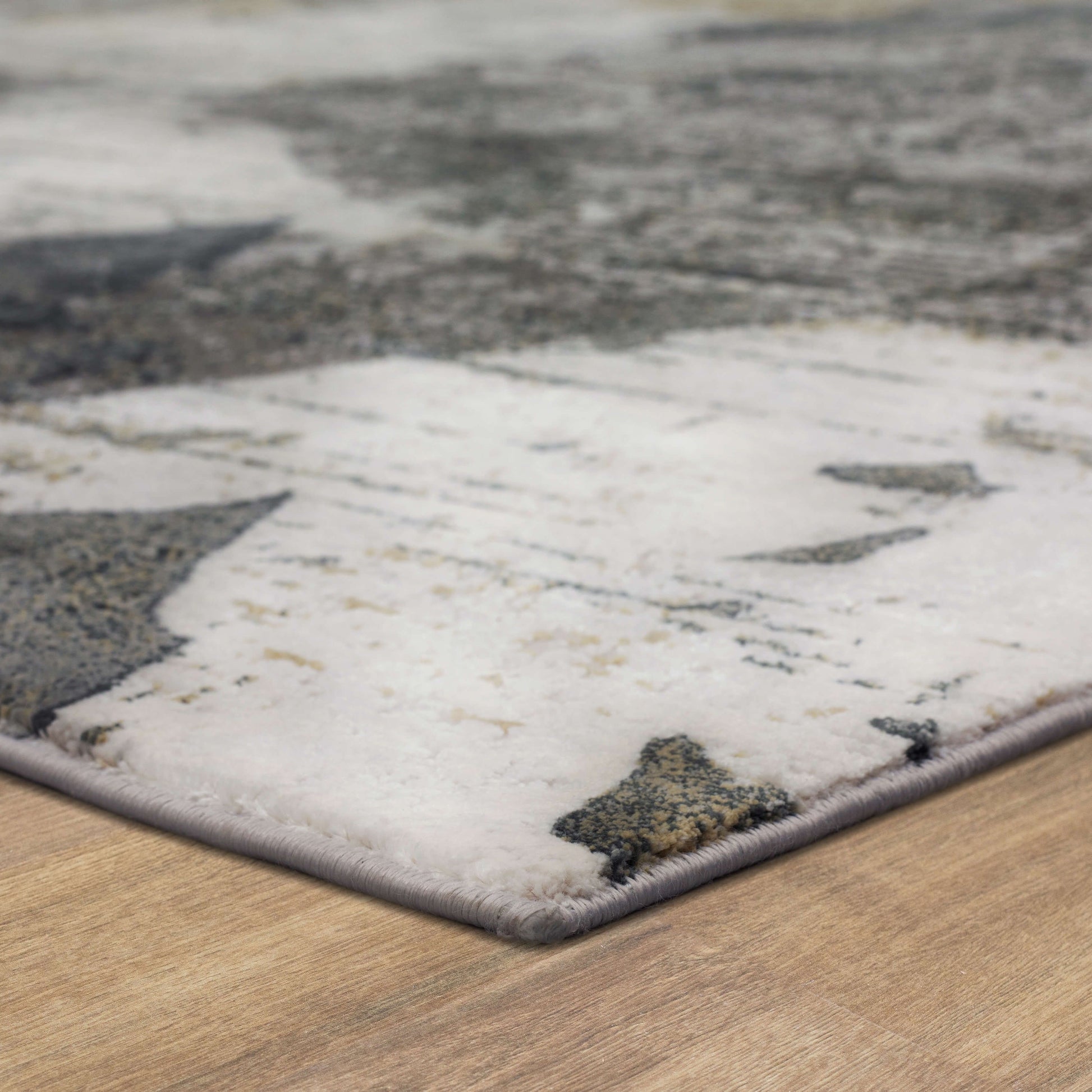 Karastan Tryst  Patina  Modern/Contemporary