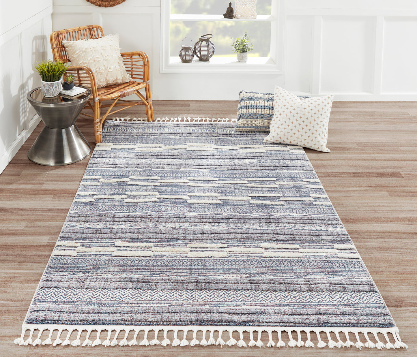 Momeni Odessa  Blue  Contemporary