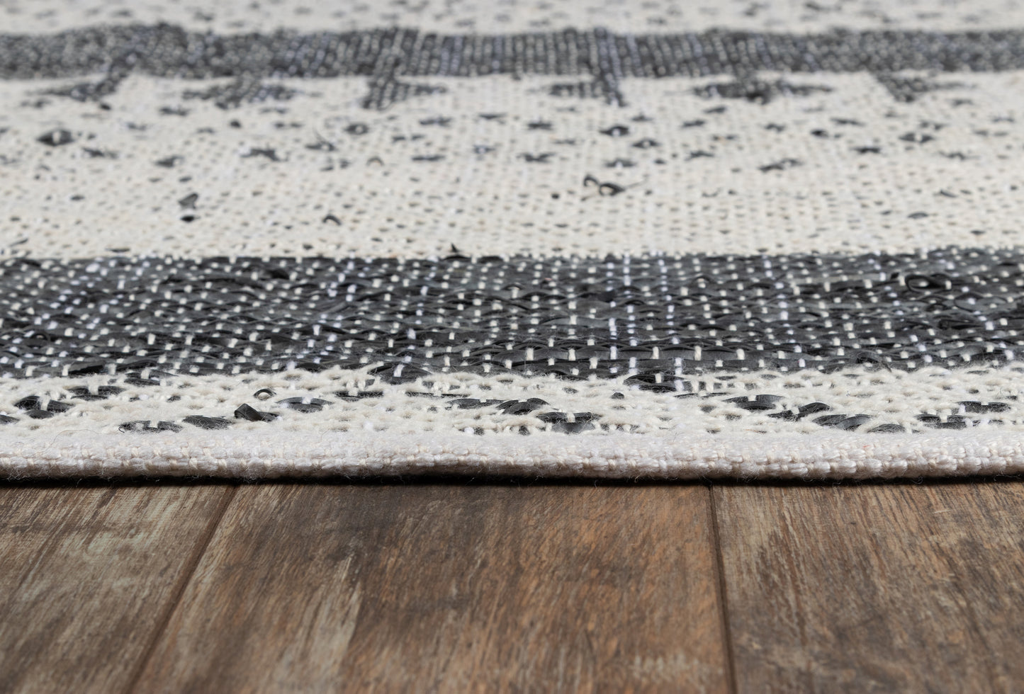 Momeni Otto  Black  Contemporary