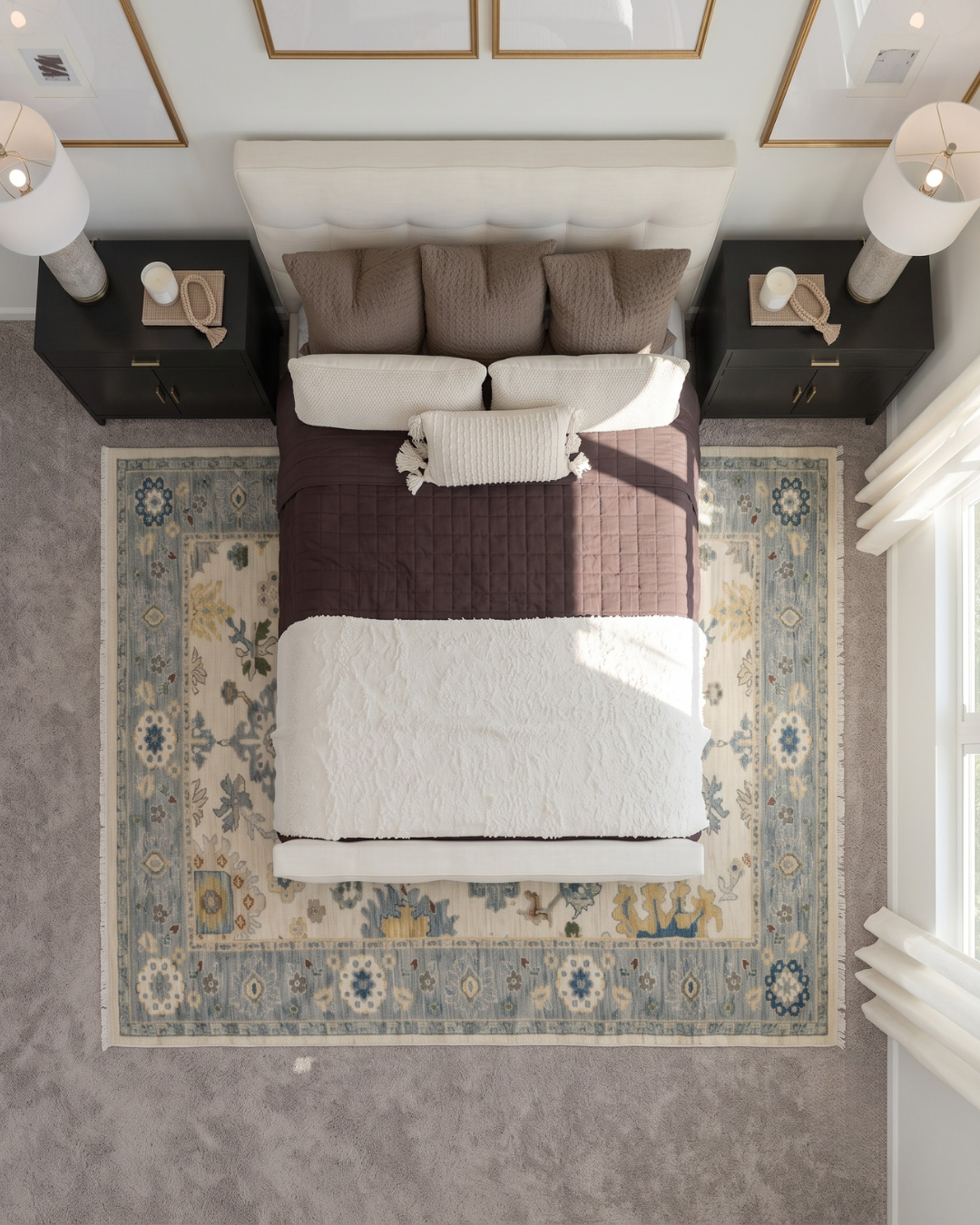 Oriental Weavers Lucca 846H1 Ivory Blue bedroom rug overhead view