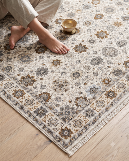 Oriental Weavers Maharaja 071W1 Ivory Gold traditional rug 