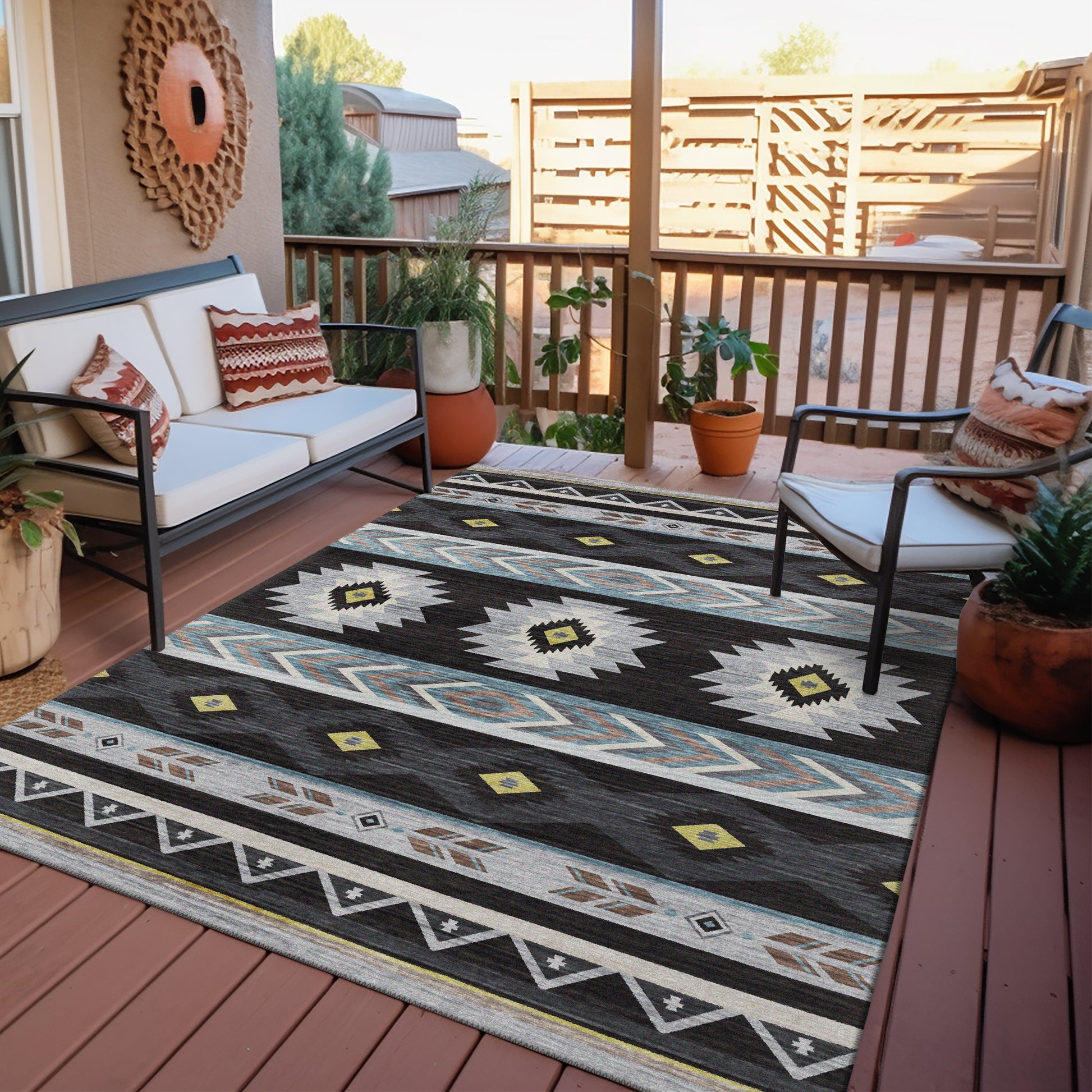 Dalyn Rugs Phoenix  Black  Southwestern