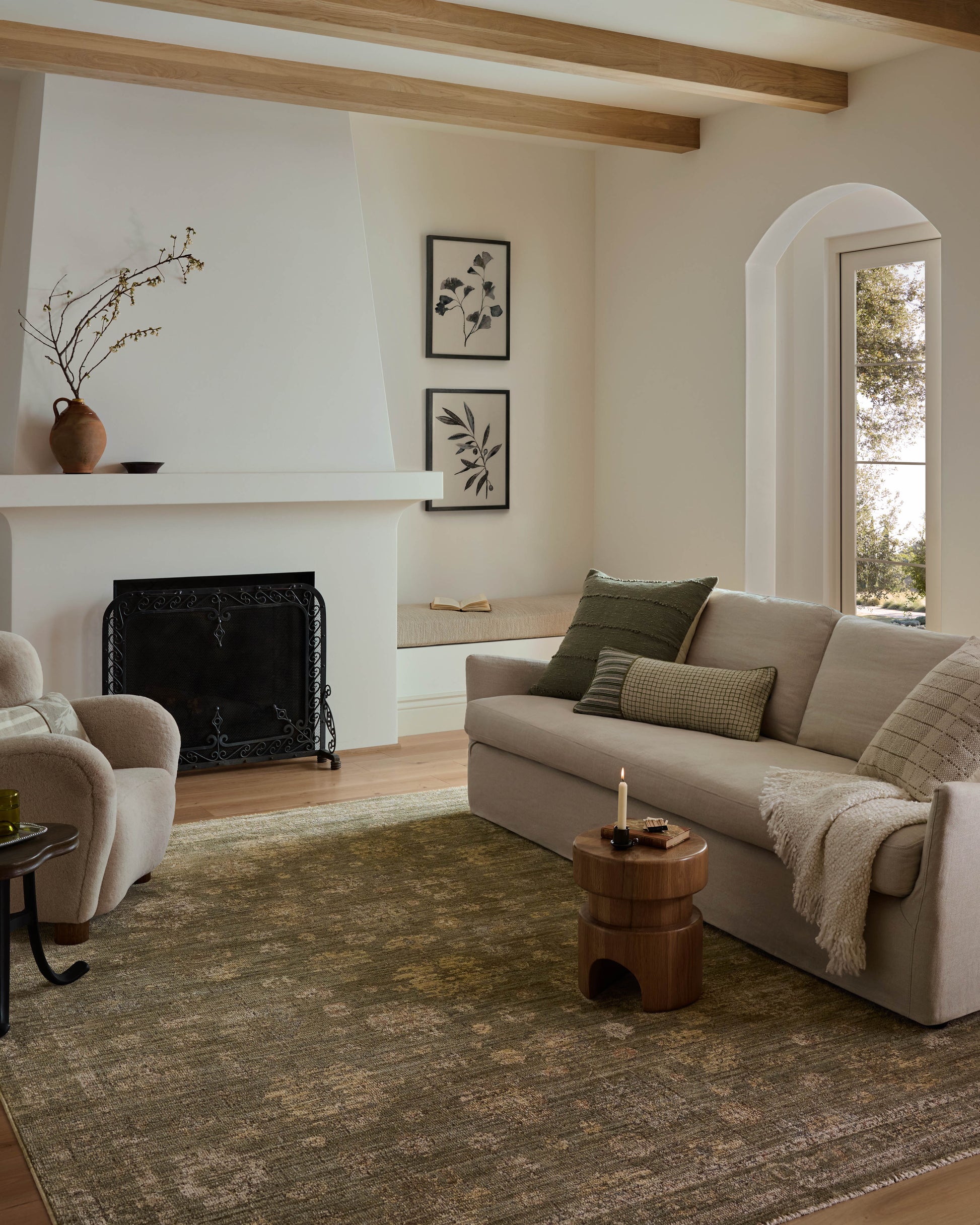 Loloi Priscilla  Olive Sand Traditional