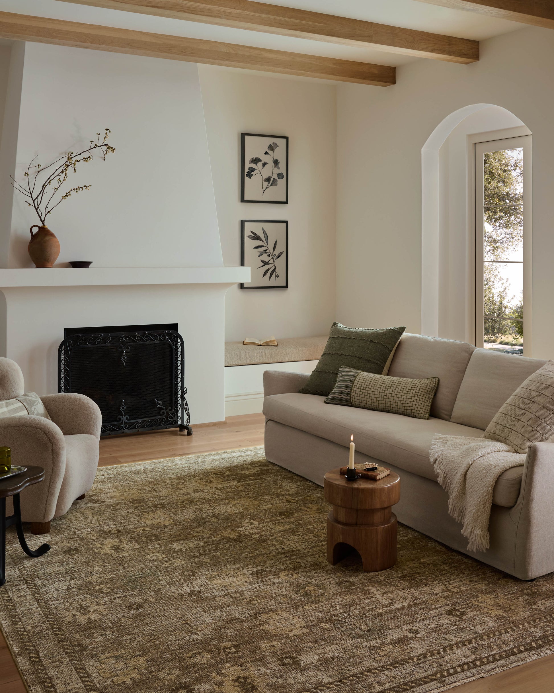 Loloi Priscilla  Sand Earth Traditional