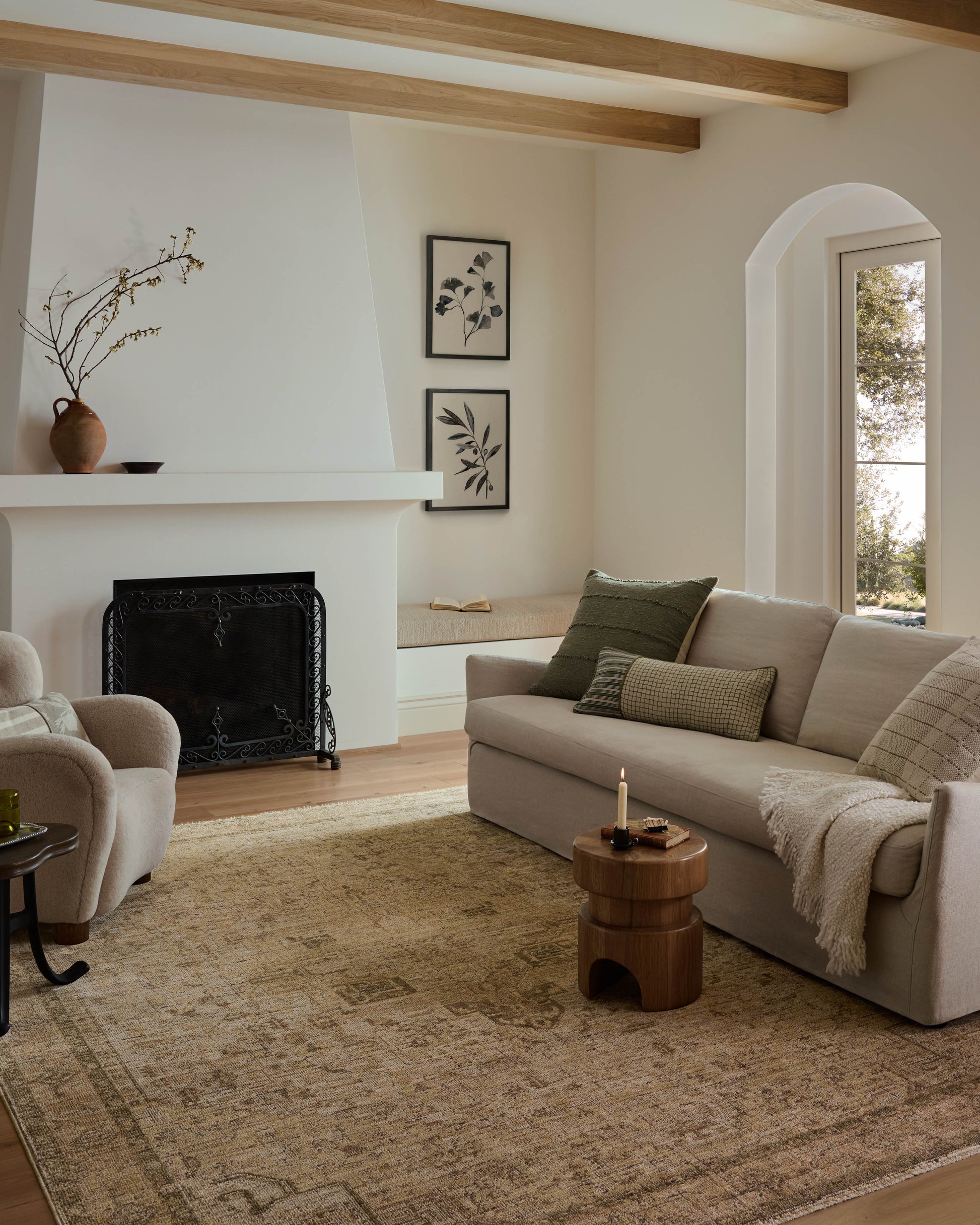 Loloi Priscilla  Beige Earth Traditional