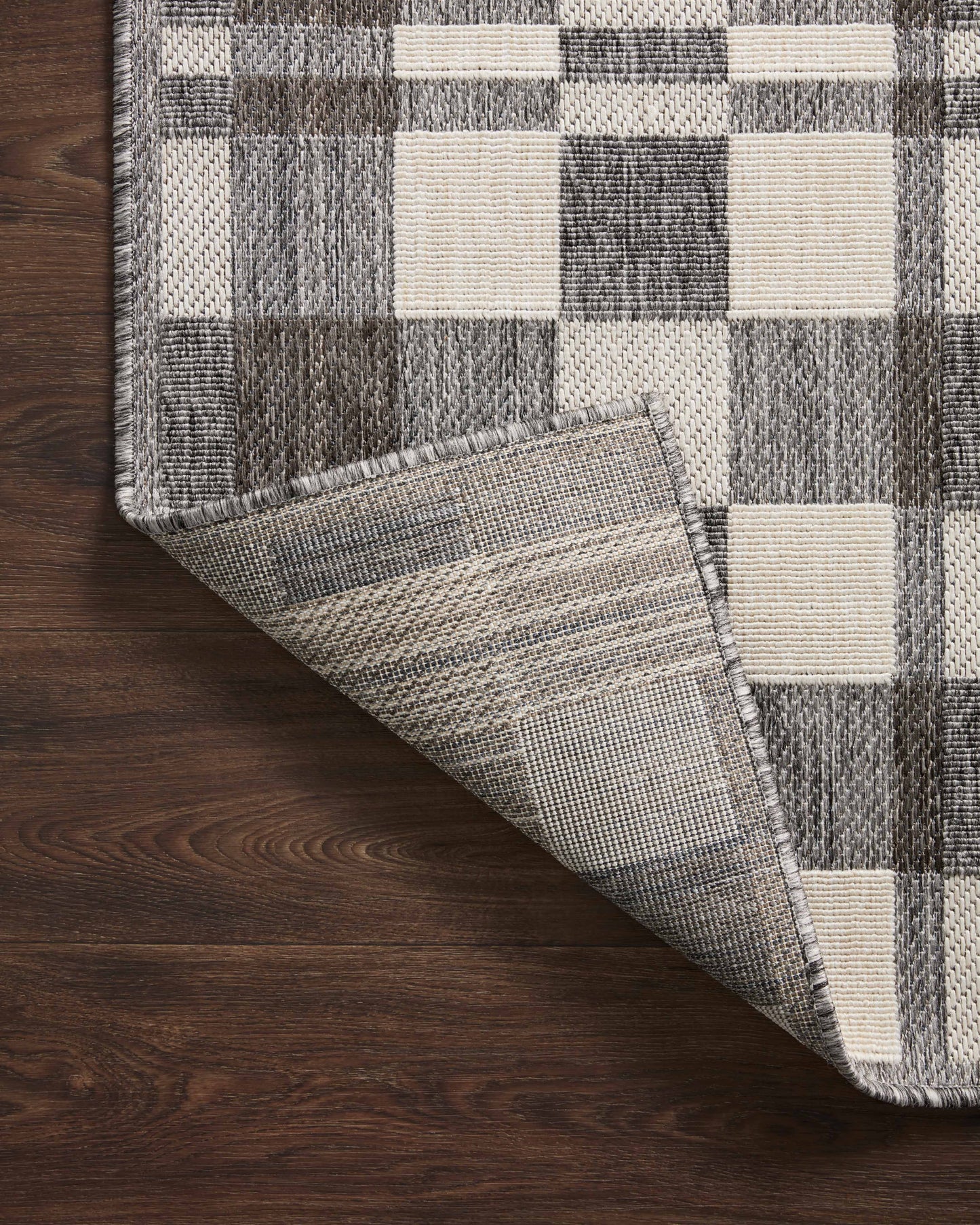 Loloi II Rainier  Ivory Pebble Indoor/Outdoor