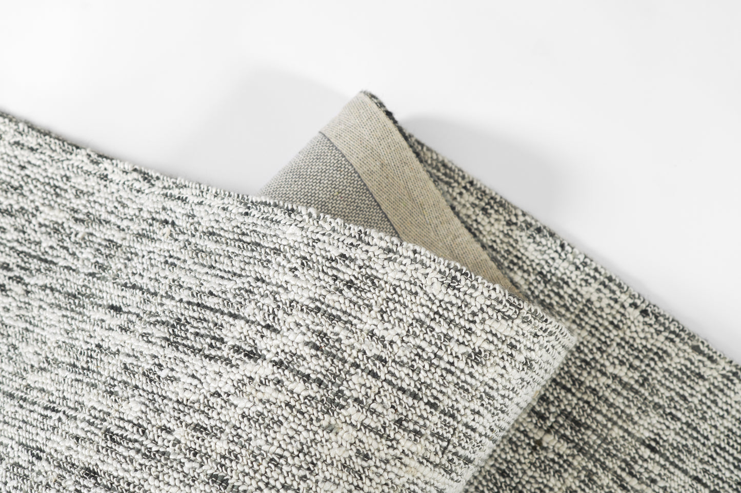 Momeni Relic  Charcoal  Contemporary