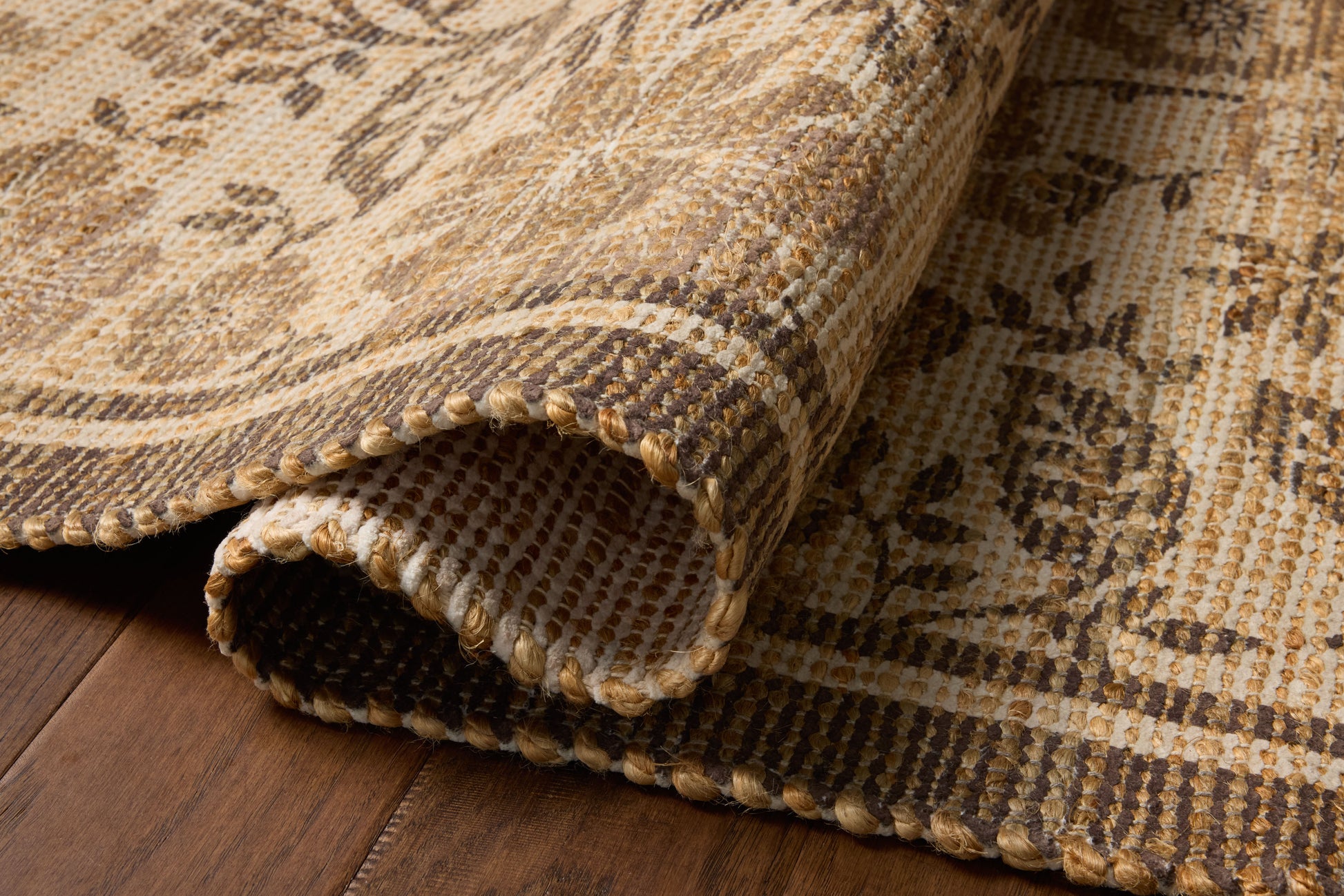 Chris Loves Julia x Loloi Rue  Bark Mocha Transitional