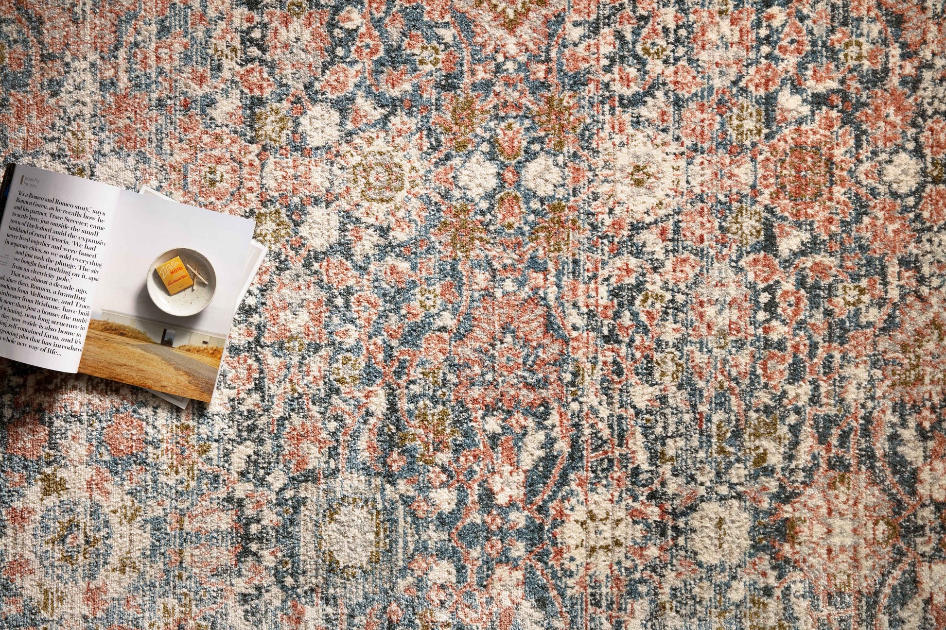 Loloi II Saban  Navy Rust Traditional