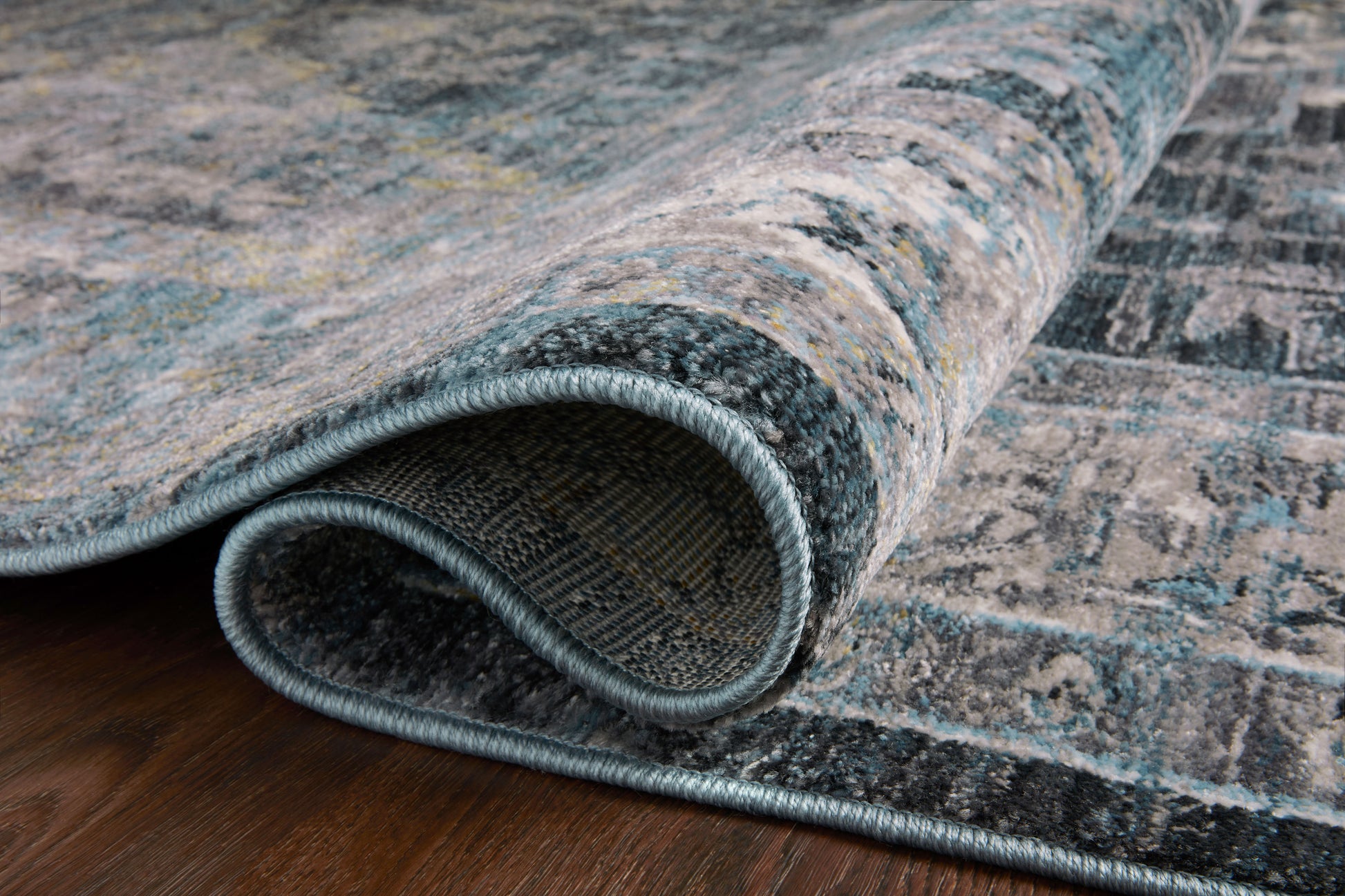 Loloi Samra  Denim Grey Transitional