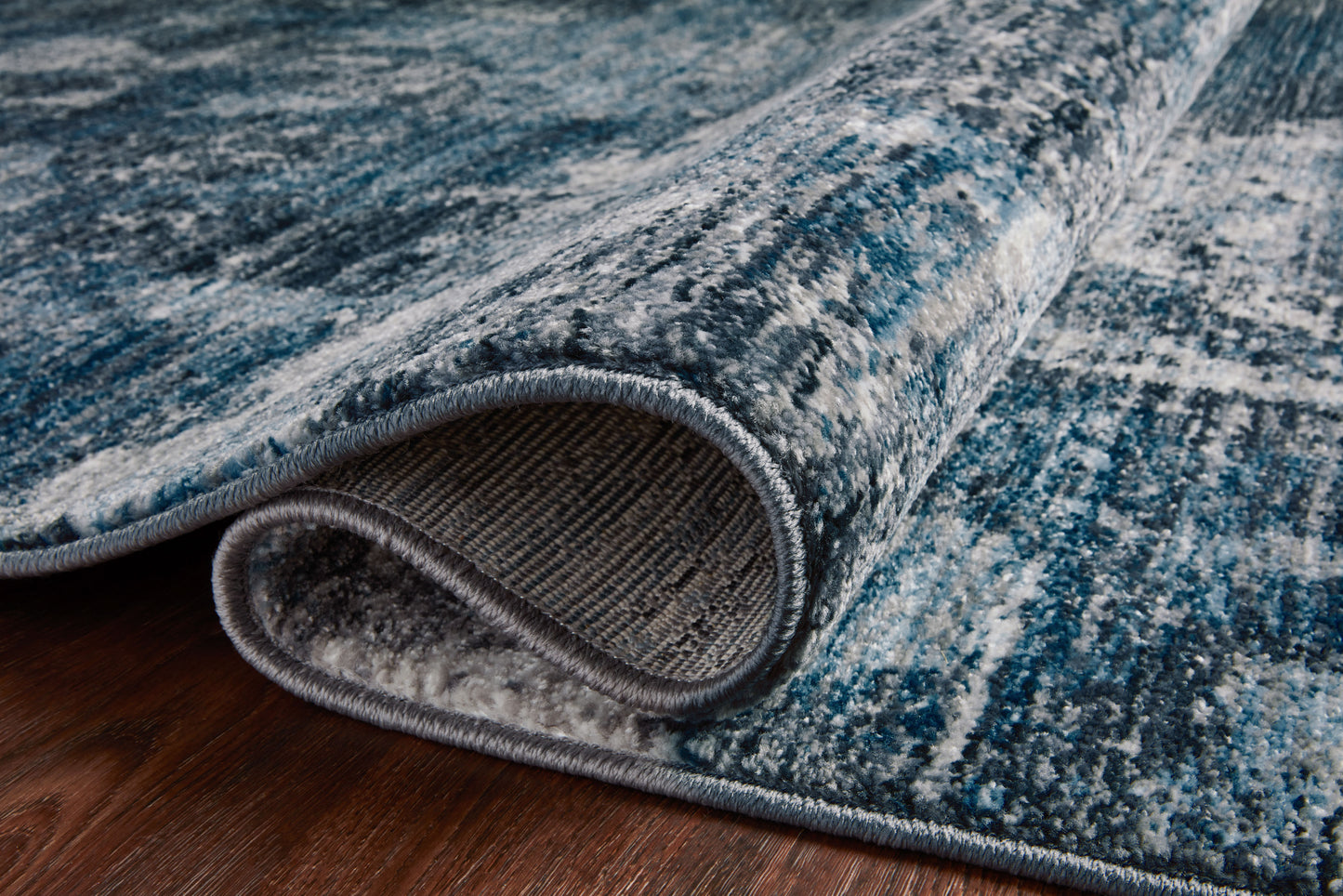 Loloi II Samra  Dove Sky Transitional