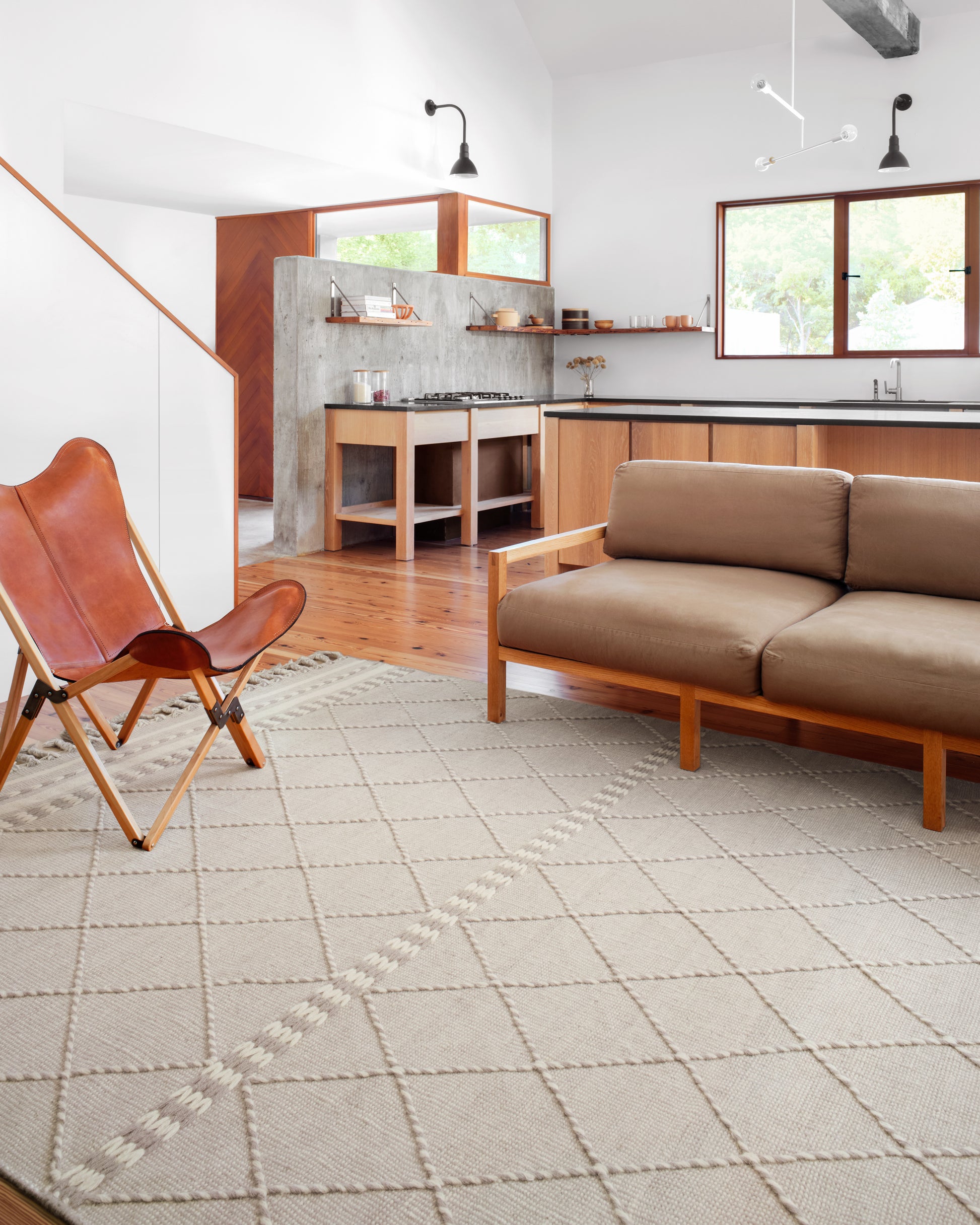 Loloi II Sawyer  Silver  Contemporary