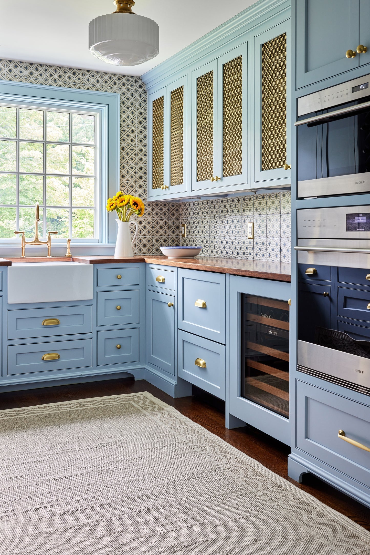 Erin Gates Saybrook  Grey  Contemporary