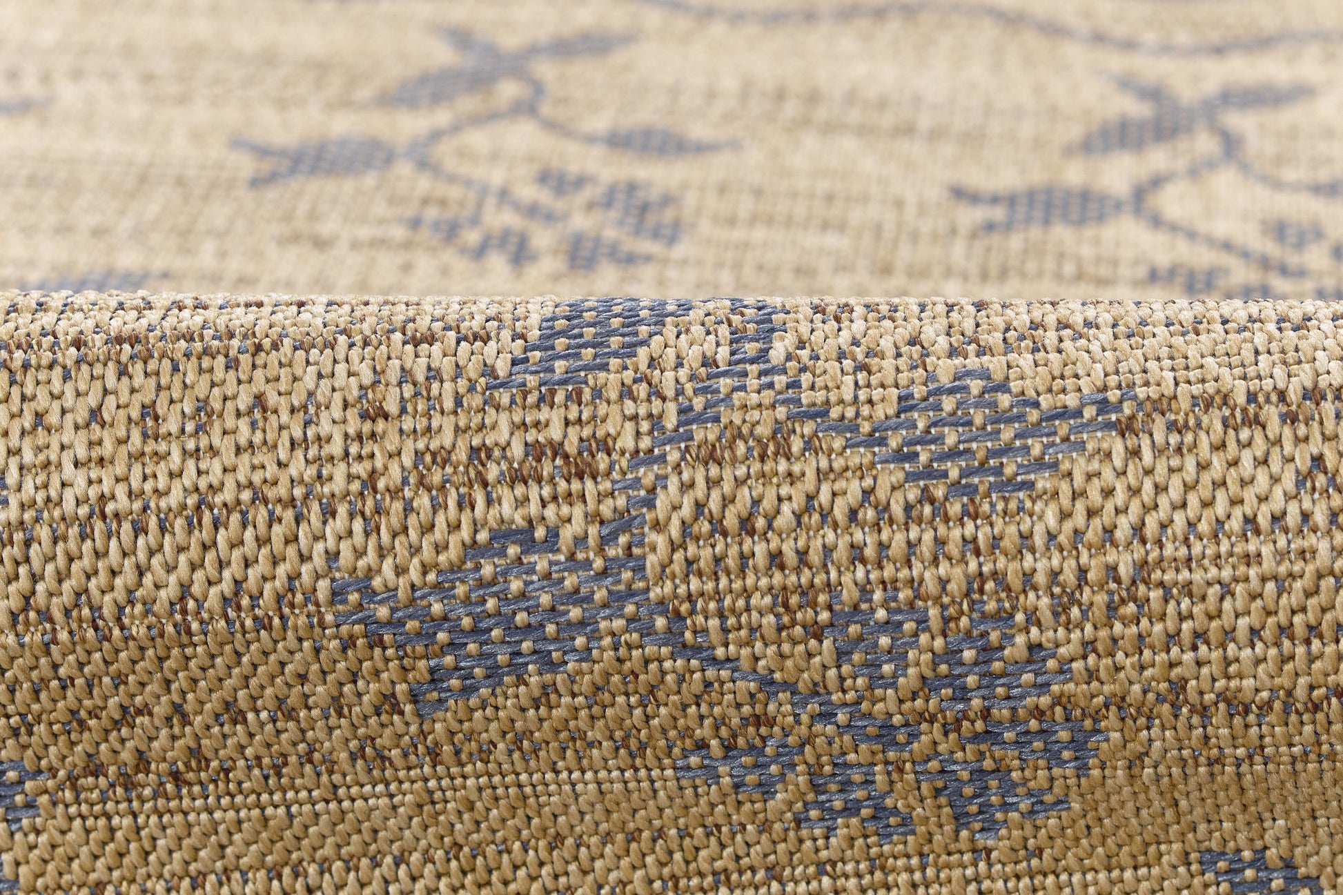 Erin Gates Saybrook  Blue  Transitional