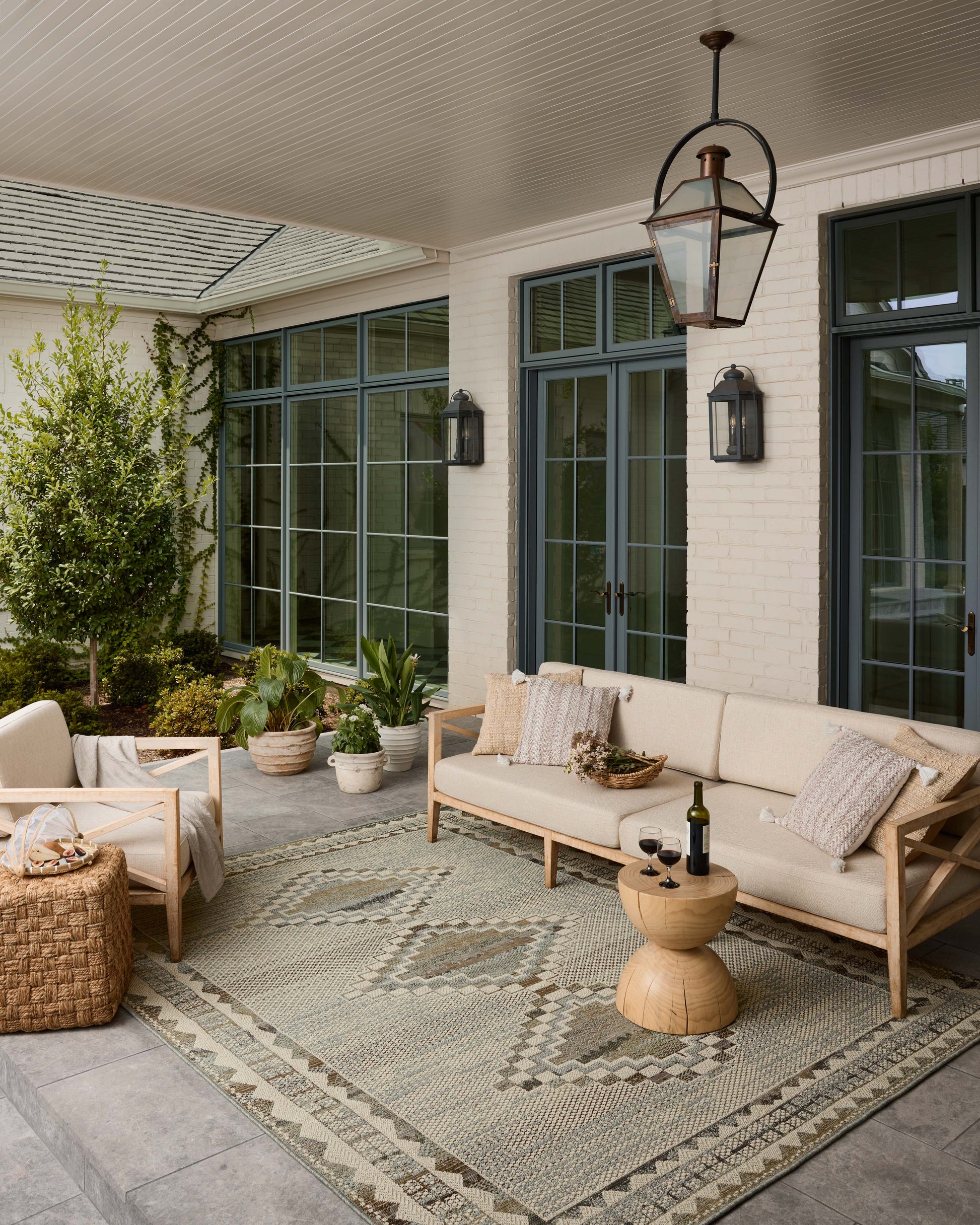 Loloi Saylor  Ivory Granite Indoor/Outdoor