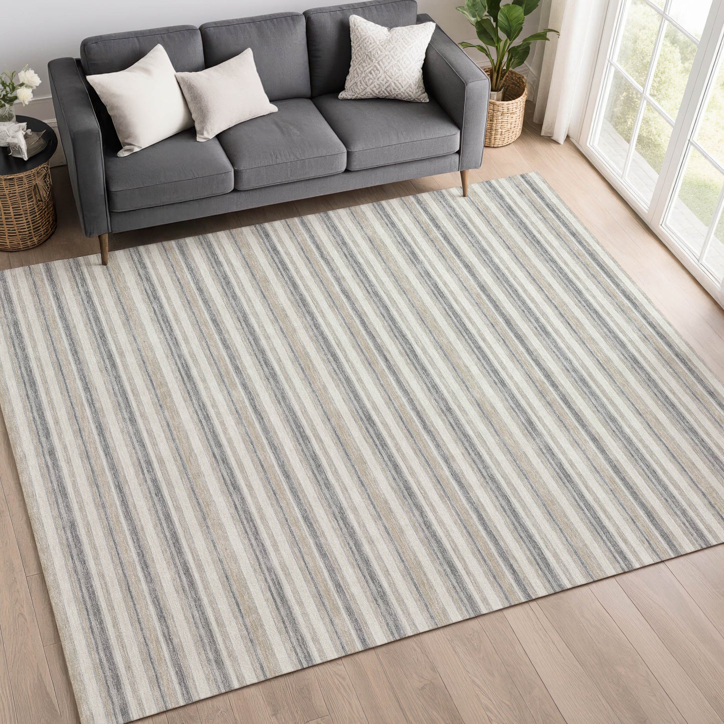 Dalyn Rugs Soft Essentials  Silver  Transitional