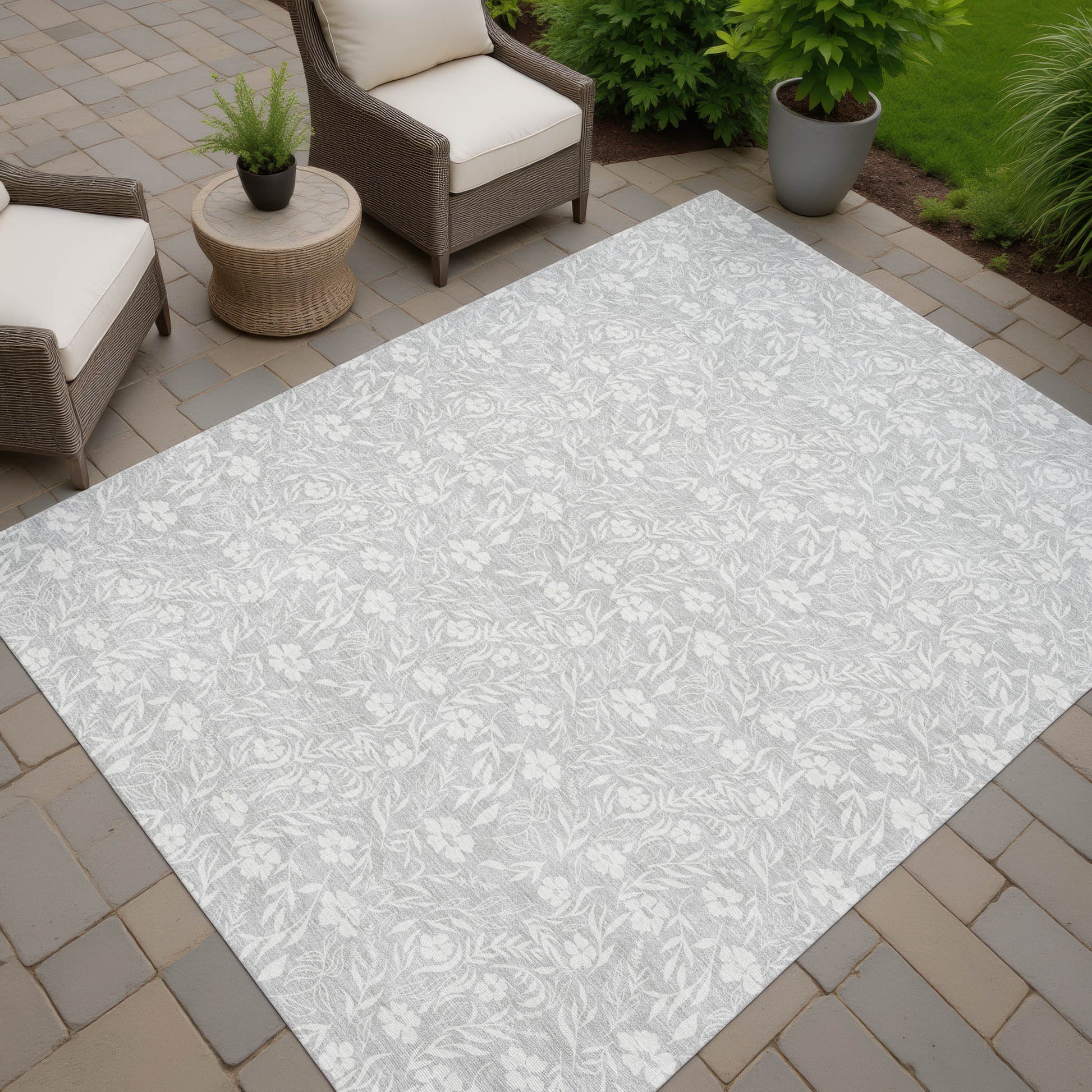 Dalyn Rugs Soft Essentials  Silver  Transitional