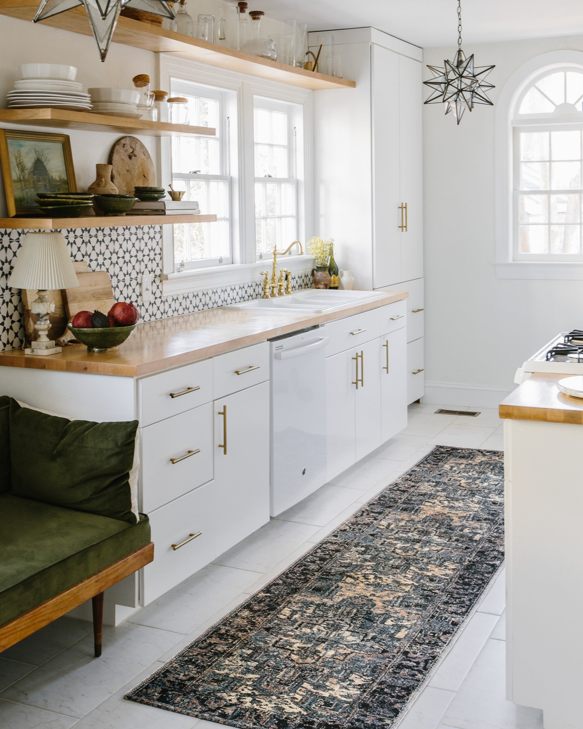 Loloi Sebastian  Ocean Midnight Traditional