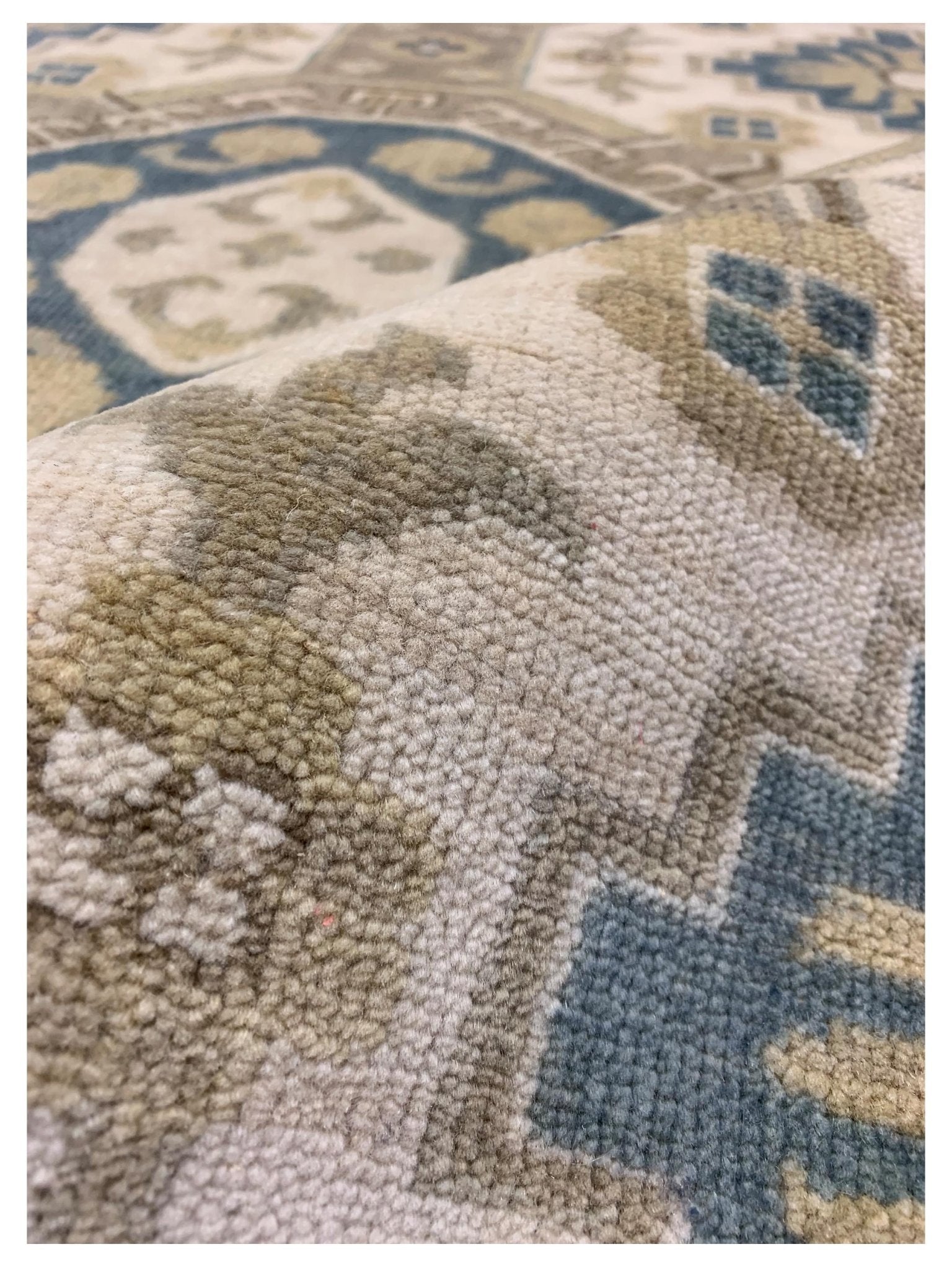 Artisan Cameron Ivory Lt.Blue Traditional Knotted Rug - Rugs - Artisan - Atlanta Designer Rugs