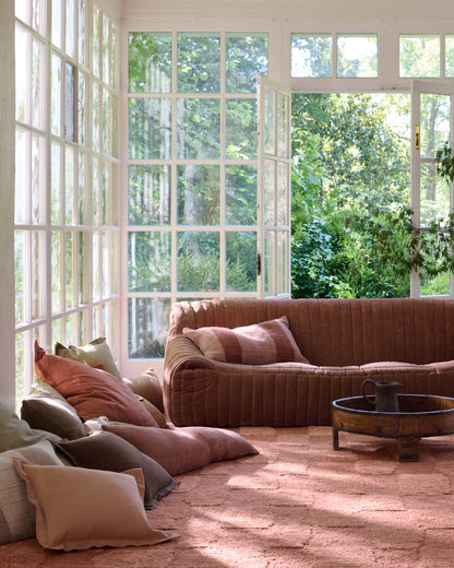 Leanne Ford x Loloi Sowerby  Rose  Contemporary