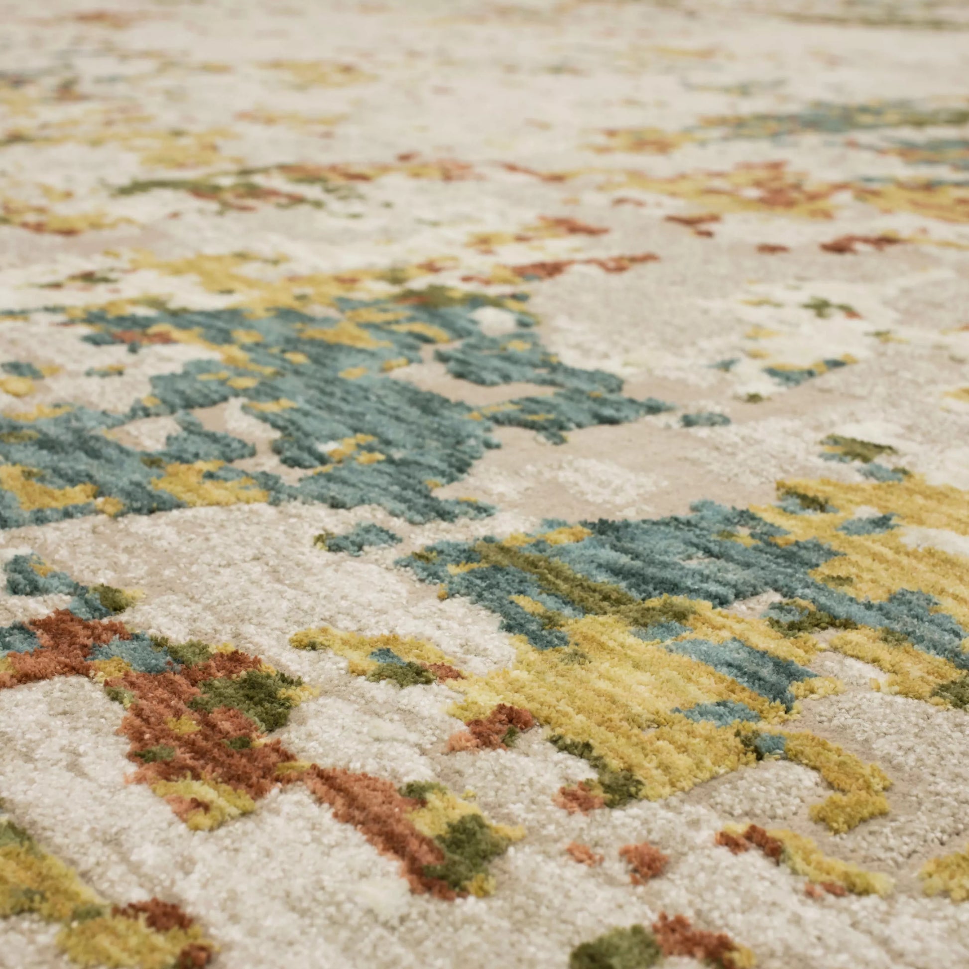 Karastan Memento  Beige  Modern/Contemporary