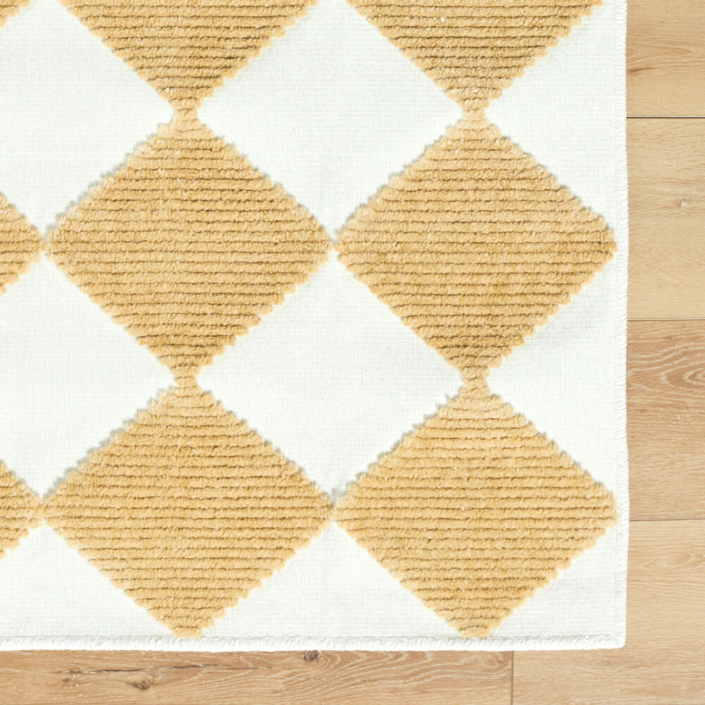 Surya Lyna LYA-2351 White Modern Machine Woven Rug