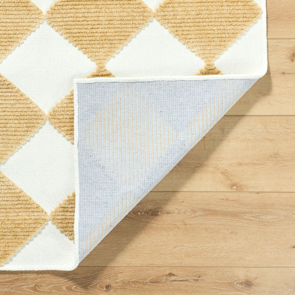 Surya Lyna LYA-2351 White Modern Machine Woven Rug