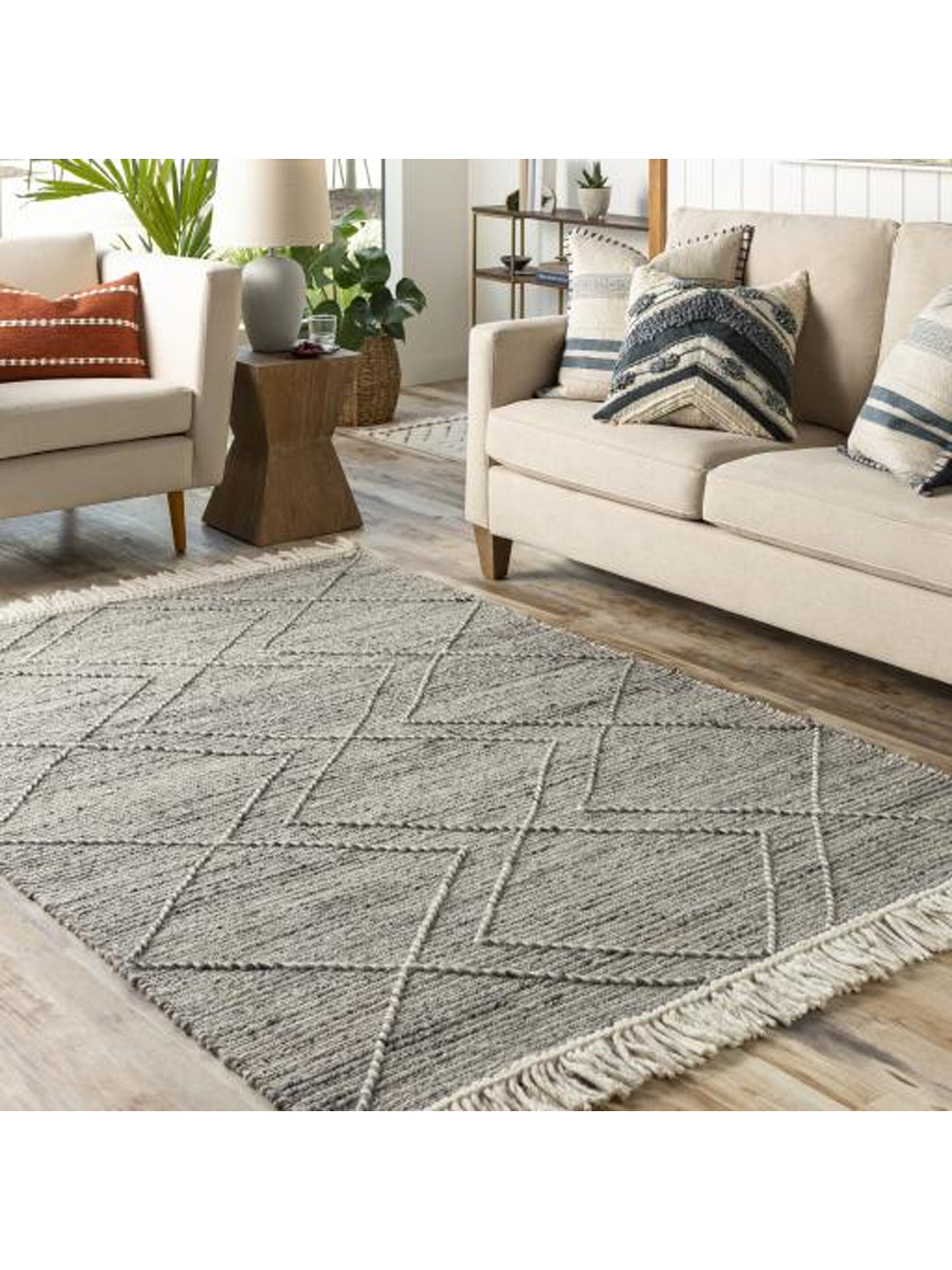 Surya Lucia LCI-2303 Charcoal Cottage Hand Woven Rug
