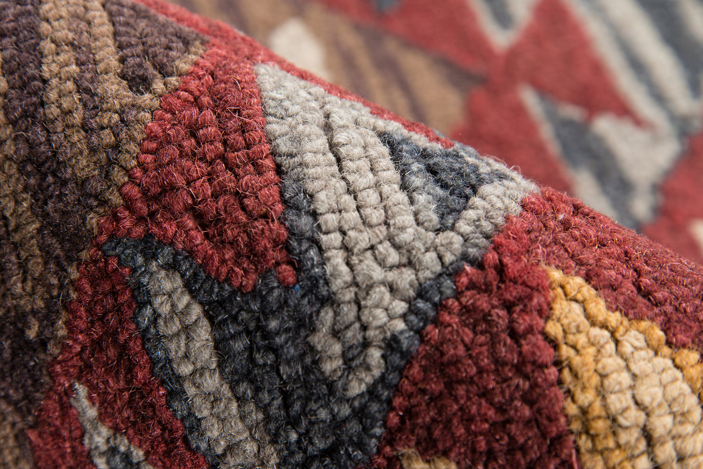 Momeni Tangier  Red  Casual
